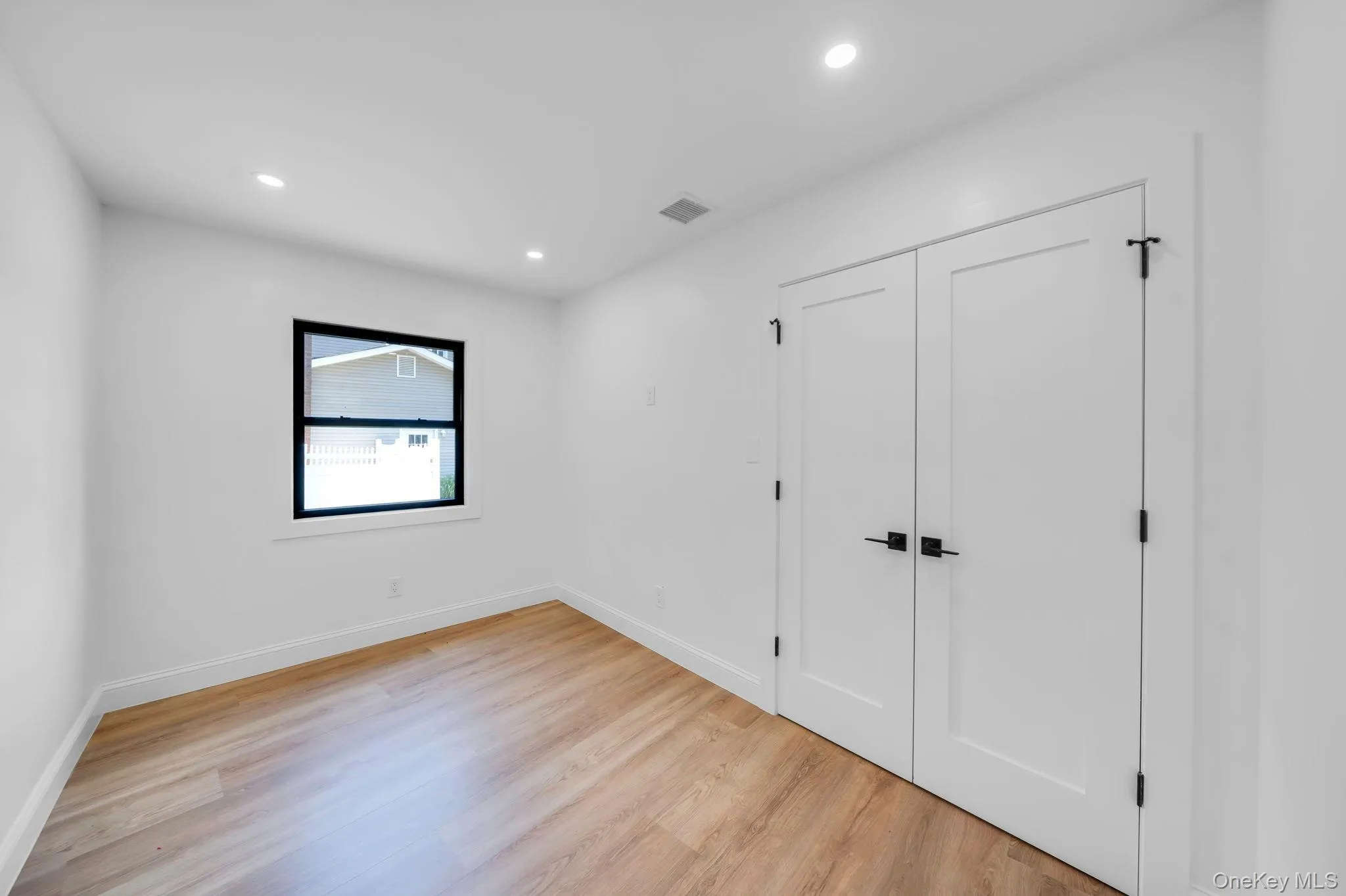 30 Bradley Drive, Brookhaven, NY, 5 Bedrooms Bedrooms, 7 Rooms Rooms,3 BathroomsBathrooms,Residential,For Rent,Bradley,0,1015655 30 Bradley Drive, Brookhaven, NY, 5 Bedrooms Bedrooms, 7 Rooms Rooms,3 BathroomsBathrooms,Residential,For Rent,Bradley,0,1015655