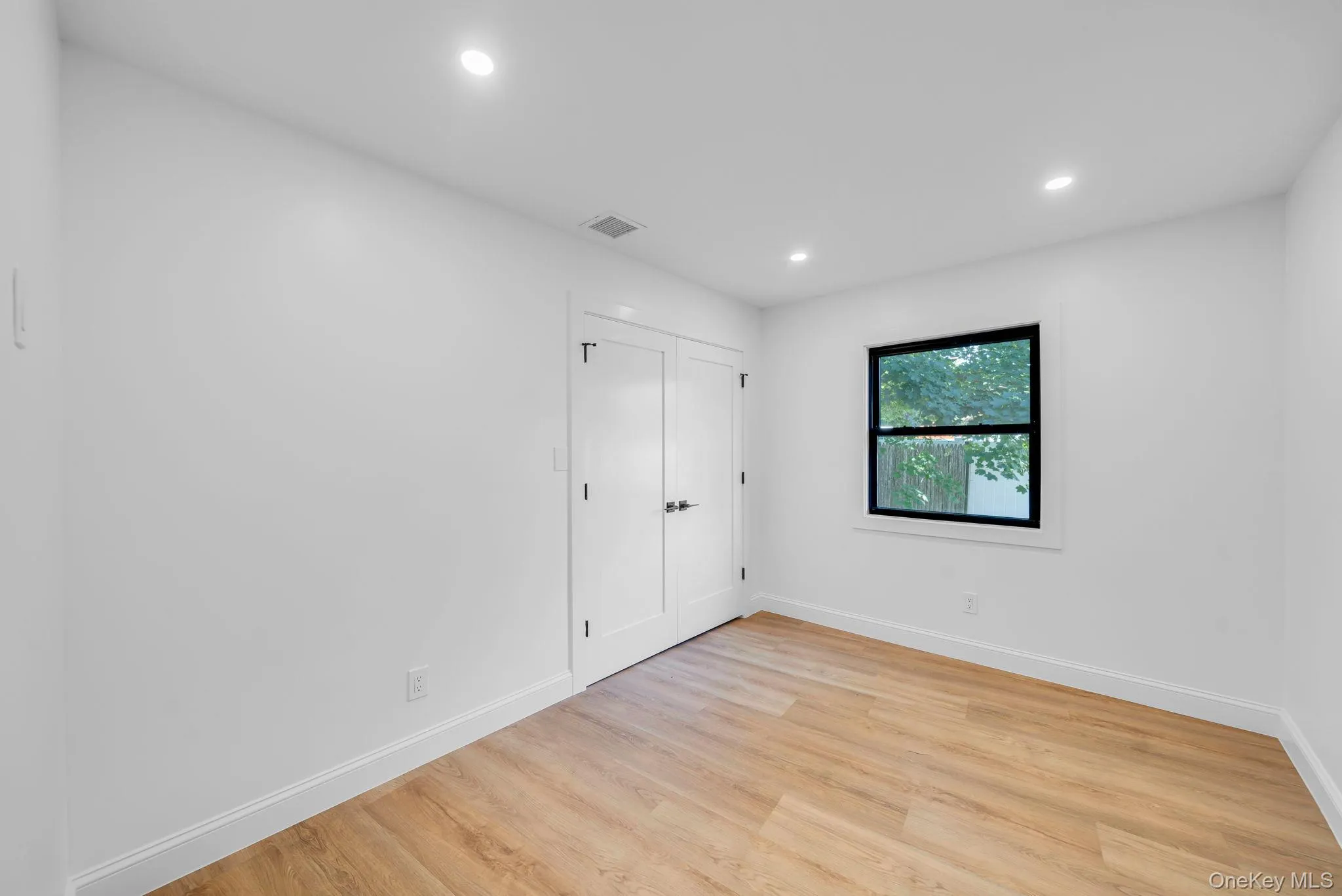 30 Bradley Drive, Brookhaven, NY, 5 Bedrooms Bedrooms, 7 Rooms Rooms,3 BathroomsBathrooms,Residential,For Rent,Bradley,0,1015655 30 Bradley Drive, Brookhaven, NY, 5 Bedrooms Bedrooms, 7 Rooms Rooms,3 BathroomsBathrooms,Residential,For Rent,Bradley,0,1015655