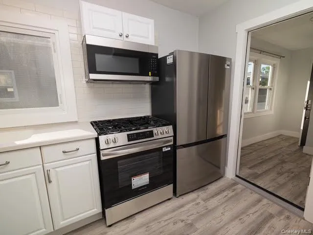 47 Wood, Hempstead, NY, 3 Bedrooms Bedrooms, 5 Rooms Rooms,1 BathroomBathrooms,Residential Lease,For Rent,Wood,0,1015658 47 Wood, Hempstead, NY, 3 Bedrooms Bedrooms, 5 Rooms Rooms,1 BathroomBathrooms,Residential Lease,For Rent,Wood,0,1015658