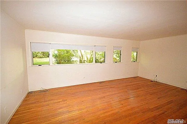 17 Hilltop Drive, North Hempstead, NY, 6 Bedrooms Bedrooms, 10 Rooms Rooms,4 BathroomsBathrooms,Residential Lease,For Rent,Hilltop,0,1015669 17 Hilltop Drive, North Hempstead, NY, 6 Bedrooms Bedrooms, 10 Rooms Rooms,4 BathroomsBathrooms,Residential Lease,For Rent,Hilltop,0,1015669