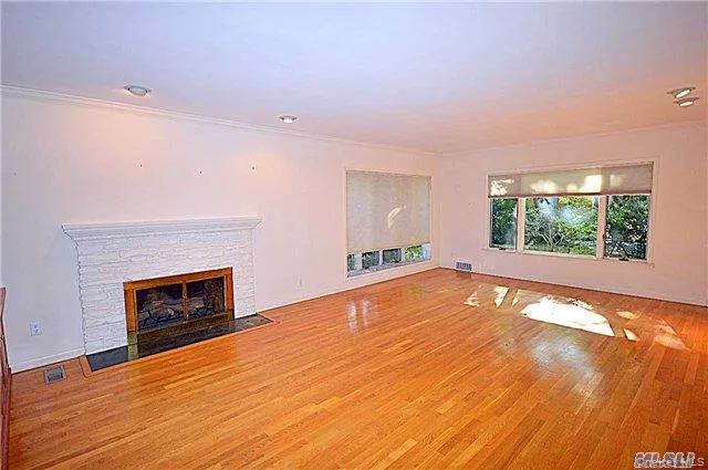 17 Hilltop Drive, North Hempstead, NY, 6 Bedrooms Bedrooms, 10 Rooms Rooms,4 BathroomsBathrooms,Residential Lease,For Rent,Hilltop,0,1015669 17 Hilltop Drive, North Hempstead, NY, 6 Bedrooms Bedrooms, 10 Rooms Rooms,4 BathroomsBathrooms,Residential Lease,For Rent,Hilltop,0,1015669