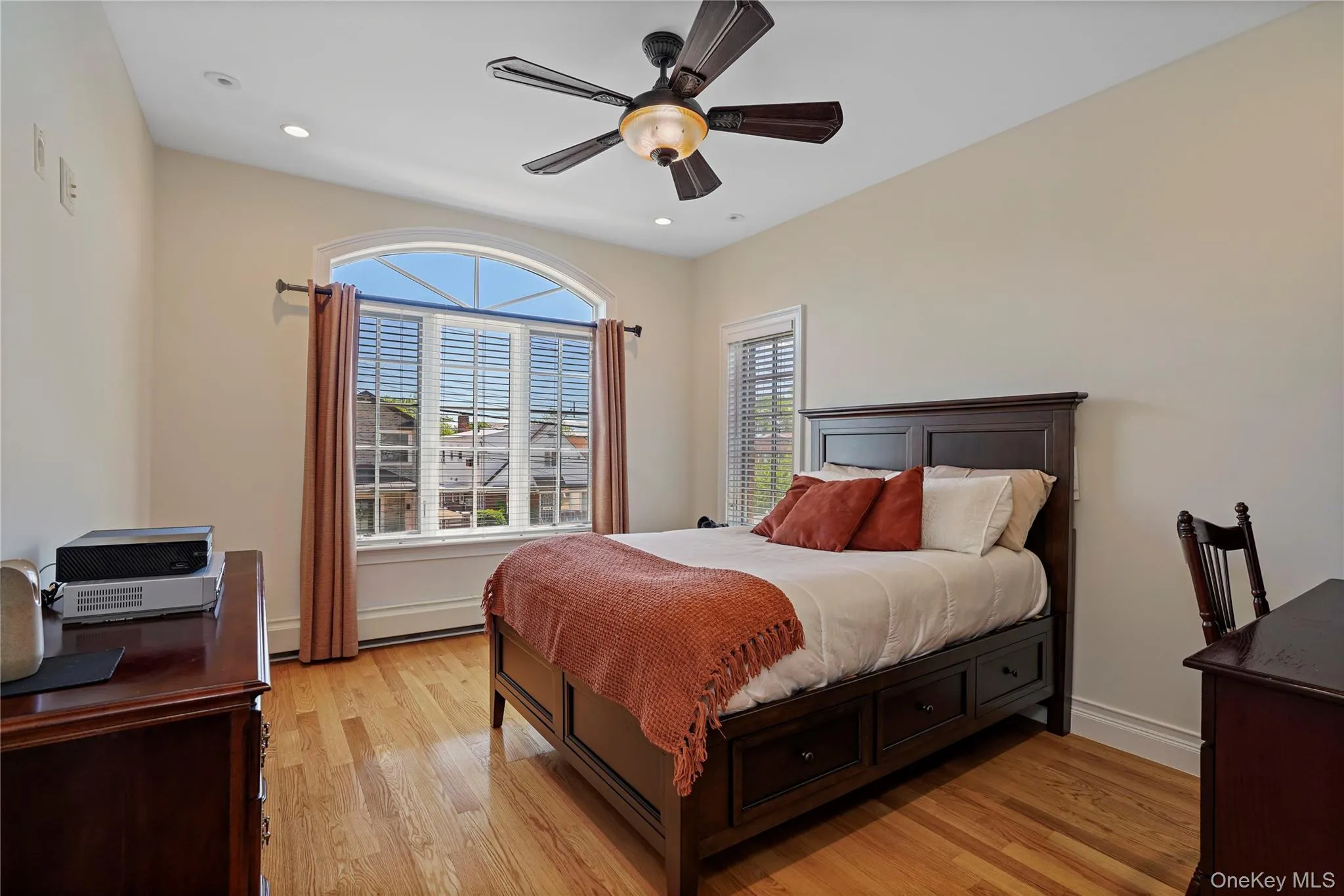 157-36 85th Street, New York, NY, 4 Bedrooms Bedrooms, 8 Rooms Rooms,4 BathroomsBathrooms,Residential,For Rent,85th,0,1015670 157-36 85th Street, New York, NY, 4 Bedrooms Bedrooms, 8 Rooms Rooms,4 BathroomsBathrooms,Residential,For Rent,85th,0,1015670