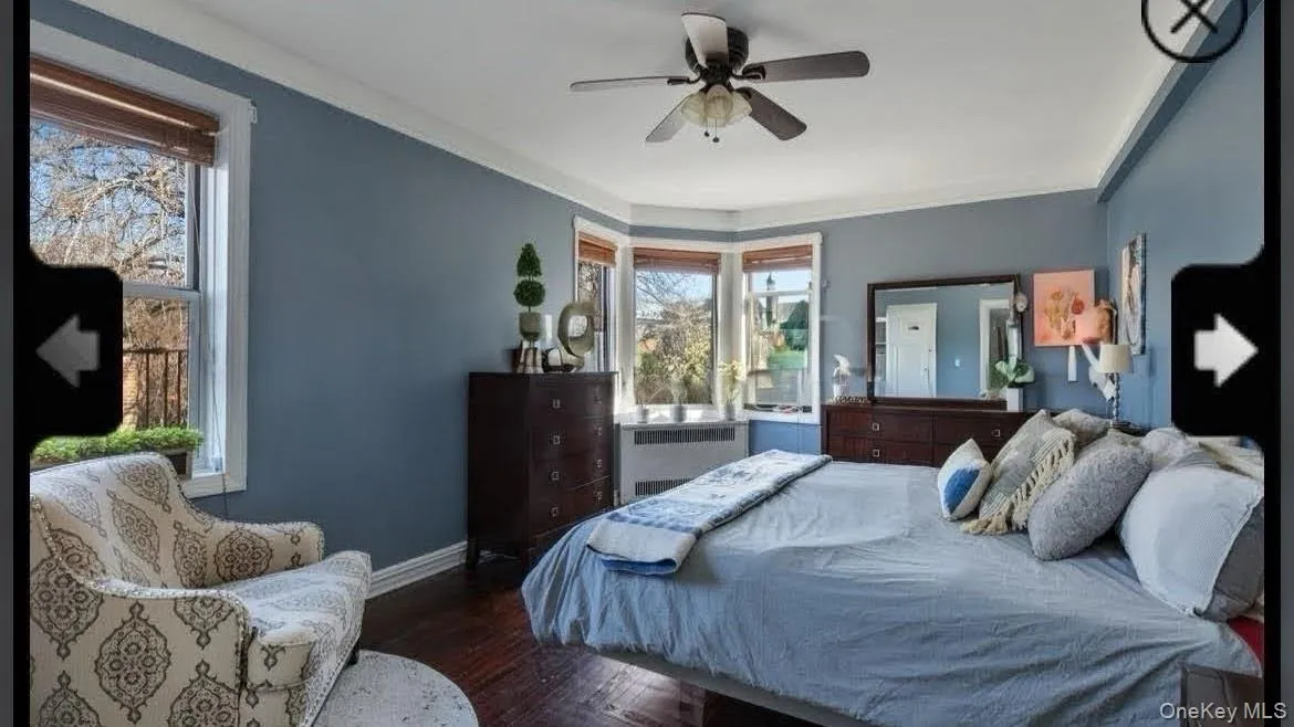 79-01 35 Avenue, New York, NY, 1 Bedroom Bedrooms, 4 Rooms Rooms,1 BathroomBathrooms,Residential Lease,For Rent,35,0,1015675 79-01 35 Avenue, New York, NY, 1 Bedroom Bedrooms, 4 Rooms Rooms,1 BathroomBathrooms,Residential Lease,For Rent,35,0,1015675