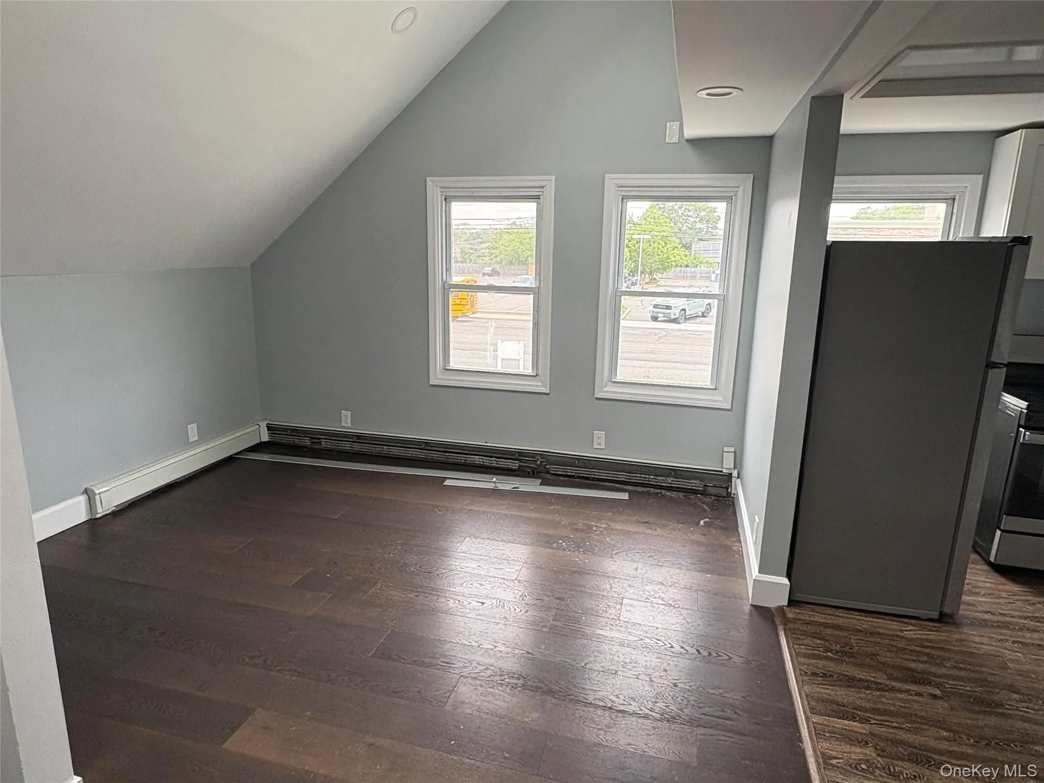 100 Merrick Road, Babylon, NY, 2 Bedrooms Bedrooms, 4 Rooms Rooms,1 BathroomBathrooms,Residential Lease,For Rent,Merrick,0,1015676 100 Merrick Road, Babylon, NY, 2 Bedrooms Bedrooms, 4 Rooms Rooms,1 BathroomBathrooms,Residential Lease,For Rent,Merrick,0,1015676