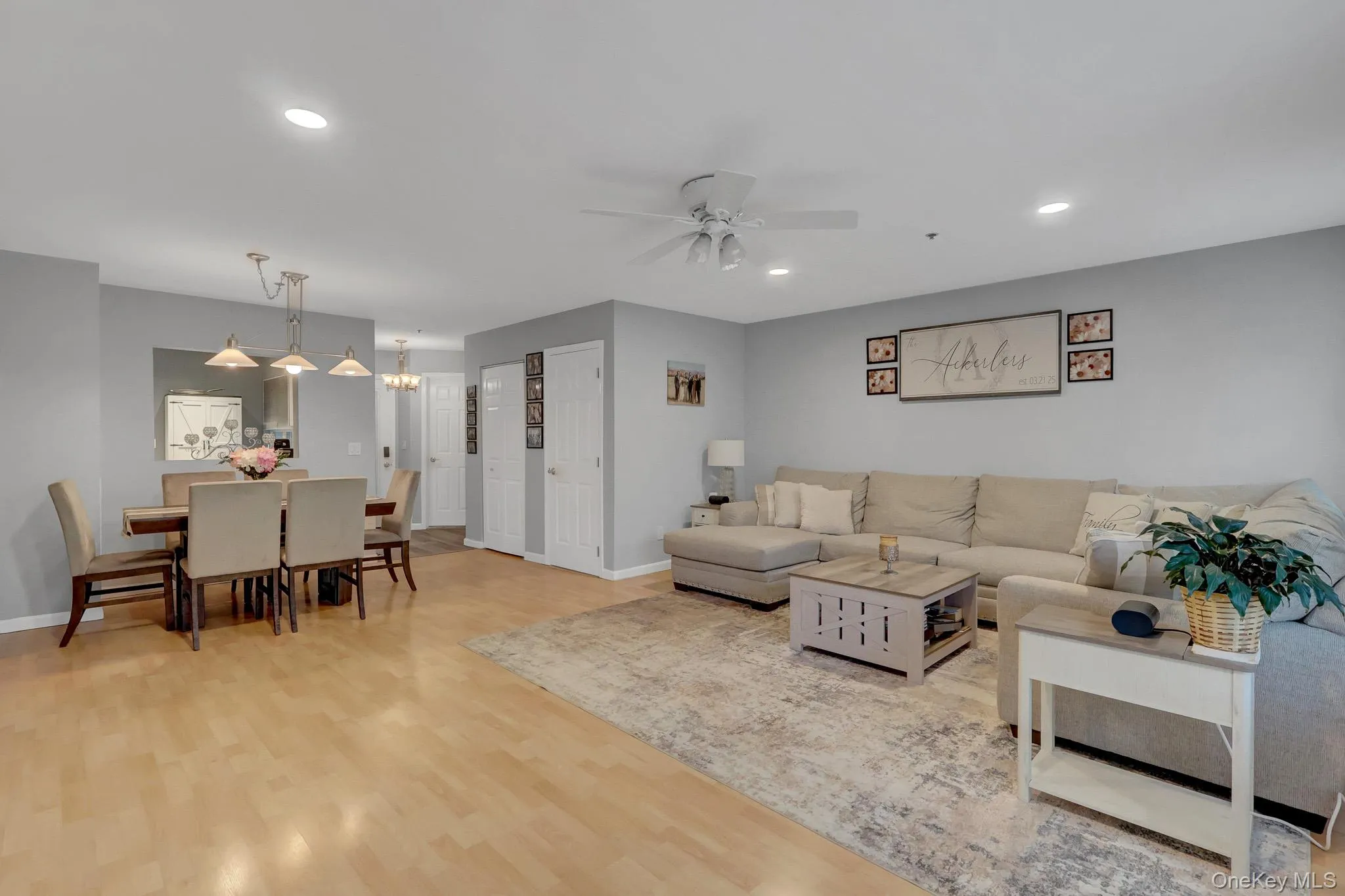 64 Commodore Circle, Brookhaven, NY, 2 Bedrooms Bedrooms, 5 Rooms Rooms,2 BathroomsBathrooms,Residential,For Rent,Commodore,0,1015678 64 Commodore Circle, Brookhaven, NY, 2 Bedrooms Bedrooms, 5 Rooms Rooms,2 BathroomsBathrooms,Residential,For Rent,Commodore,0,1015678