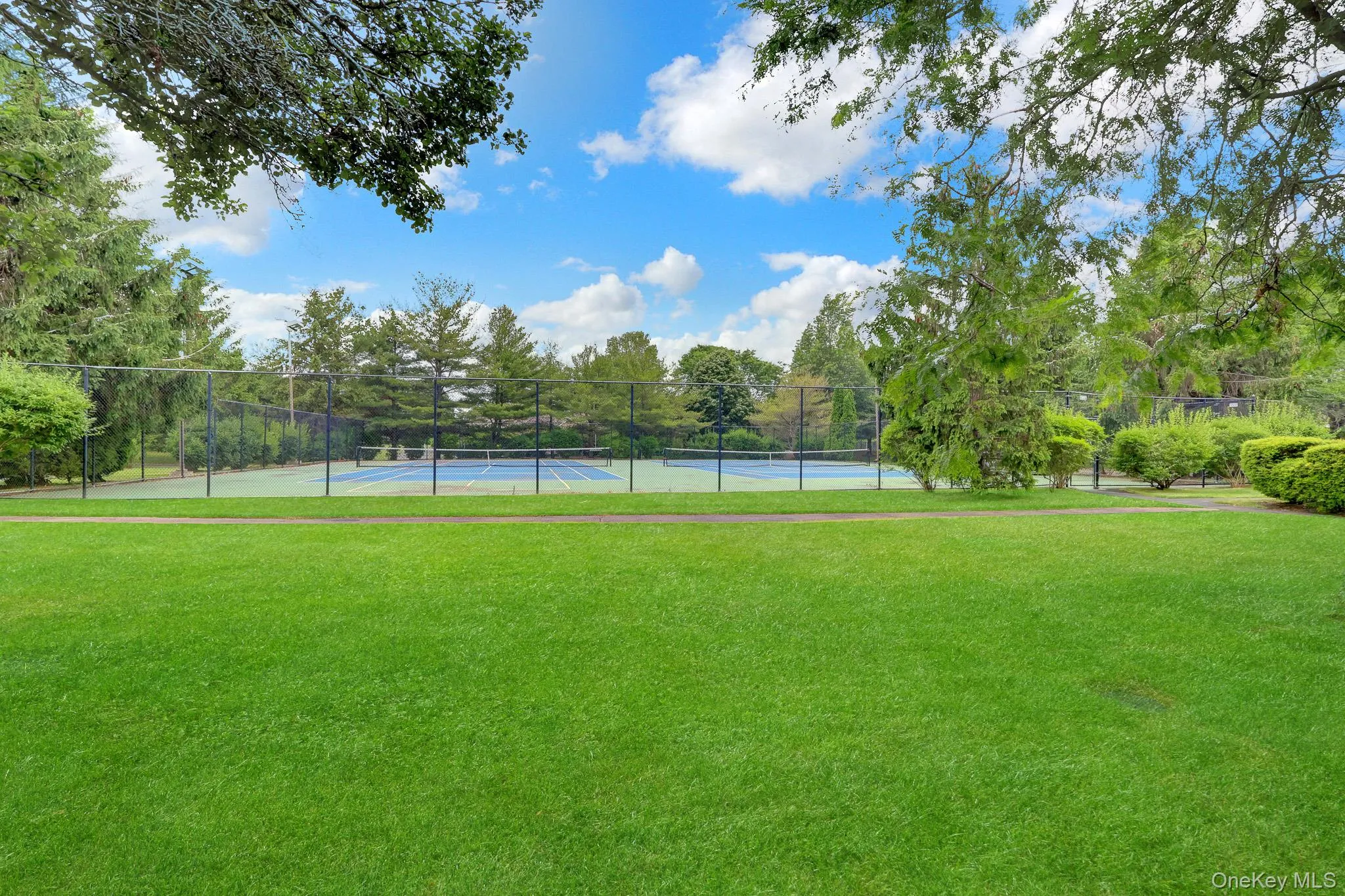 64 Commodore Circle, Brookhaven, NY, 2 Bedrooms Bedrooms, 5 Rooms Rooms,2 BathroomsBathrooms,Residential,For Rent,Commodore,0,1015678 64 Commodore Circle, Brookhaven, NY, 2 Bedrooms Bedrooms, 5 Rooms Rooms,2 BathroomsBathrooms,Residential,For Rent,Commodore,0,1015678