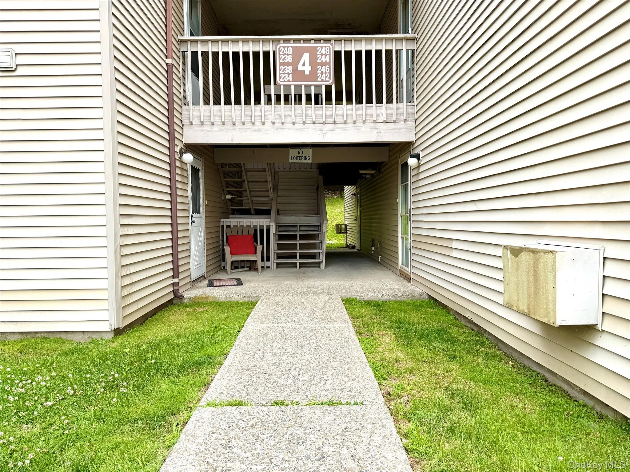 238 Concord Lane, Middletown, NY, 2 Bedrooms Bedrooms, 5 Rooms Rooms,1 BathroomBathrooms,Residential Lease,For Rent,Concord,0,1015679 238 Concord Lane, Middletown, NY, 2 Bedrooms Bedrooms, 5 Rooms Rooms,1 BathroomBathrooms,Residential Lease,For Rent,Concord,0,1015679