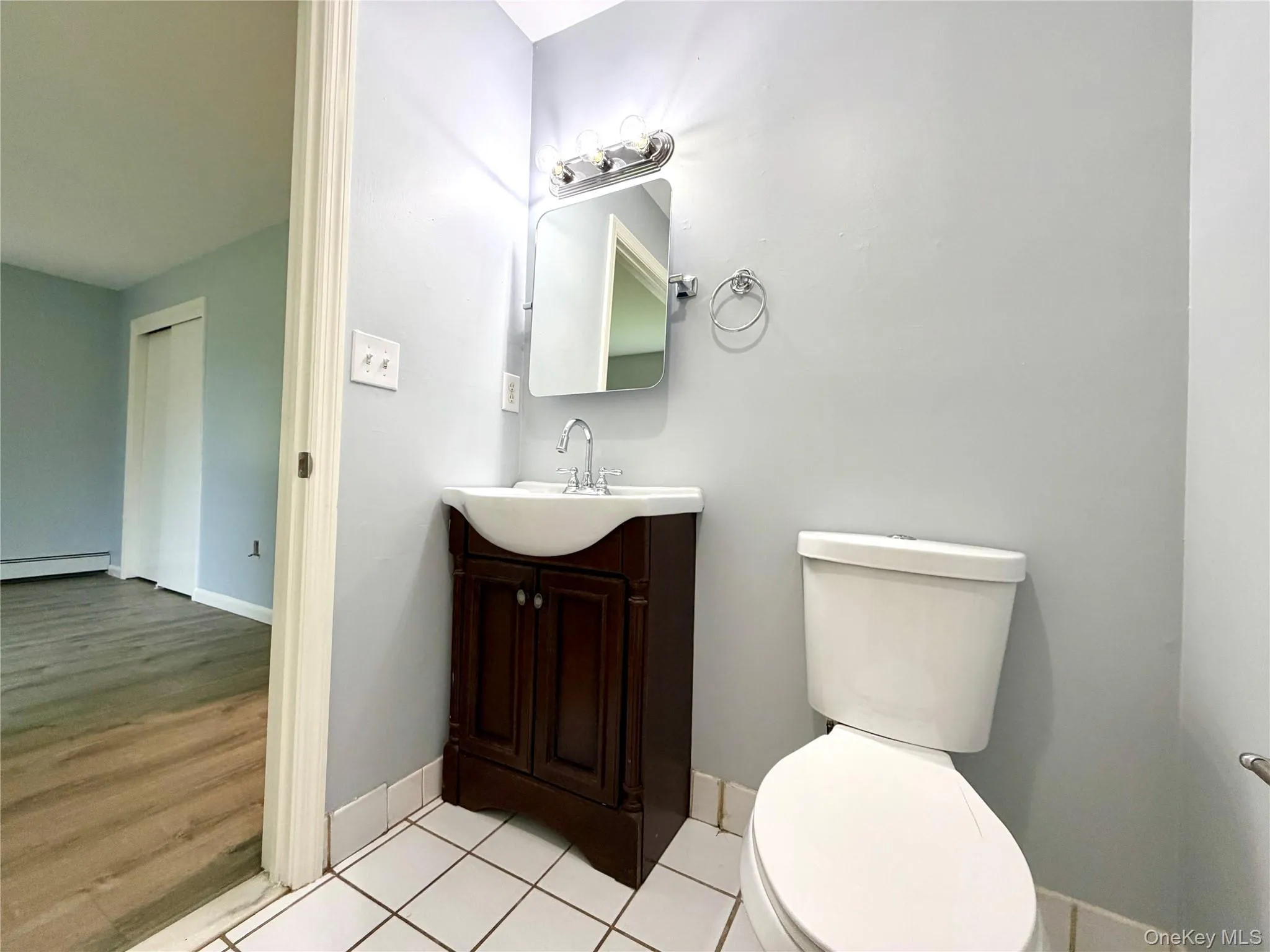 238 Concord Lane, Middletown, NY, 2 Bedrooms Bedrooms, 5 Rooms Rooms,1 BathroomBathrooms,Residential Lease,For Rent,Concord,0,1015679 238 Concord Lane, Middletown, NY, 2 Bedrooms Bedrooms, 5 Rooms Rooms,1 BathroomBathrooms,Residential Lease,For Rent,Concord,0,1015679
