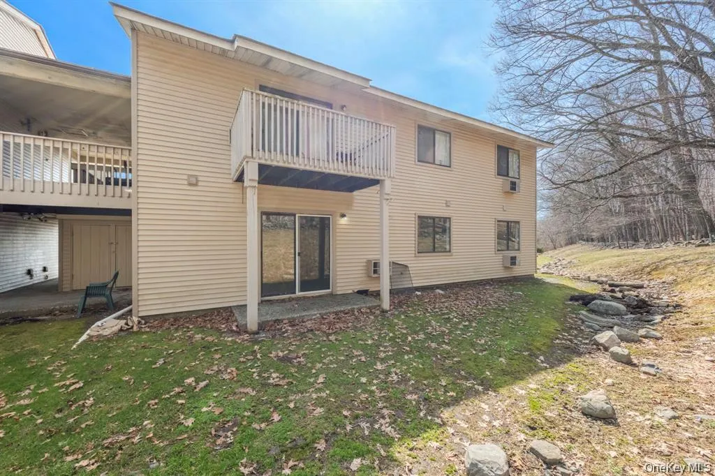 238 Concord Lane, Middletown, NY, 2 Bedrooms Bedrooms, 5 Rooms Rooms,1 BathroomBathrooms,Residential Lease,For Rent,Concord,0,1015679 238 Concord Lane, Middletown, NY, 2 Bedrooms Bedrooms, 5 Rooms Rooms,1 BathroomBathrooms,Residential Lease,For Rent,Concord,0,1015679