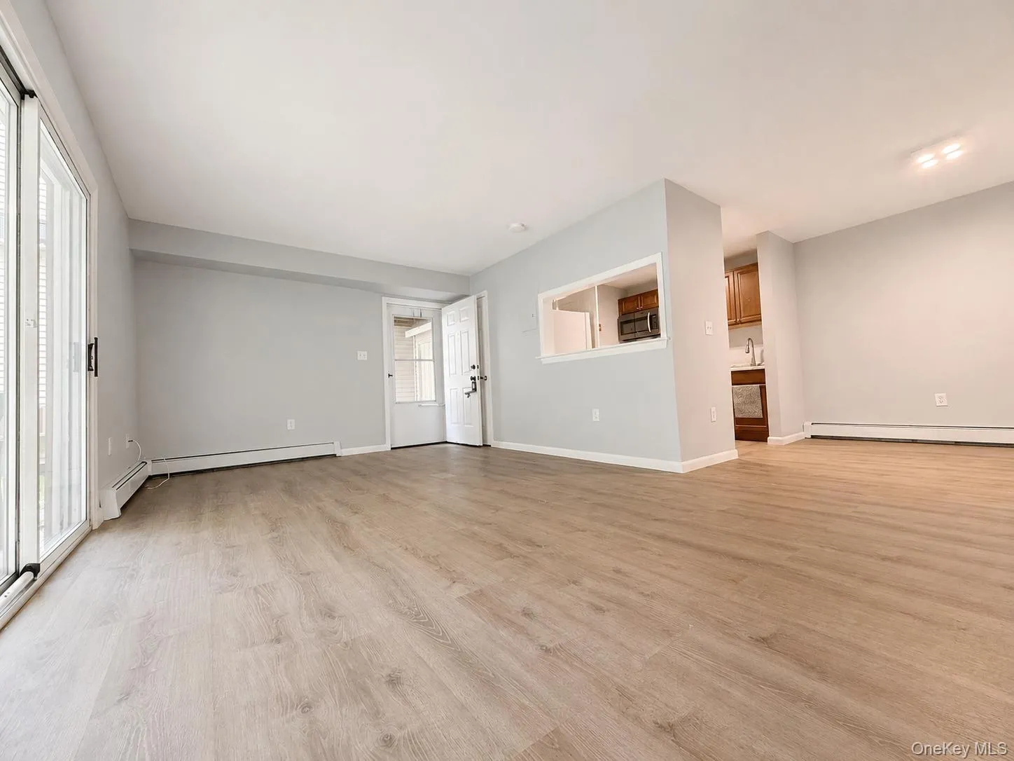 238 Concord Lane, Middletown, NY, 2 Bedrooms Bedrooms, 5 Rooms Rooms,1 BathroomBathrooms,Residential Lease,For Rent,Concord,0,1015679 238 Concord Lane, Middletown, NY, 2 Bedrooms Bedrooms, 5 Rooms Rooms,1 BathroomBathrooms,Residential Lease,For Rent,Concord,0,1015679