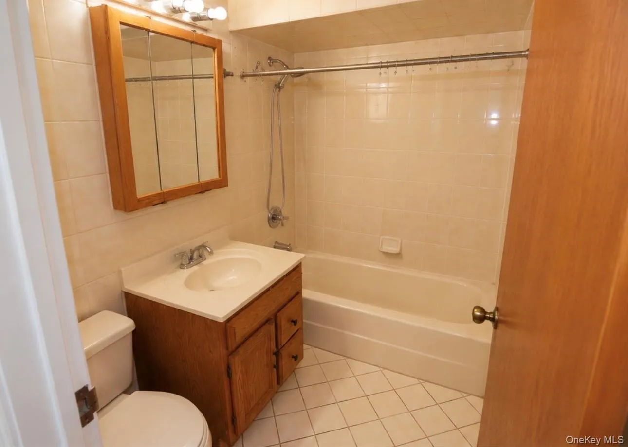 563 Ellsworth Avenue, New York, NY, 2 Bedrooms Bedrooms, 6 Rooms Rooms,2 BathroomsBathrooms,Residential,For Rent,Ellsworth,0,1015681 563 Ellsworth Avenue, New York, NY, 2 Bedrooms Bedrooms, 6 Rooms Rooms,2 BathroomsBathrooms,Residential,For Rent,Ellsworth,0,1015681