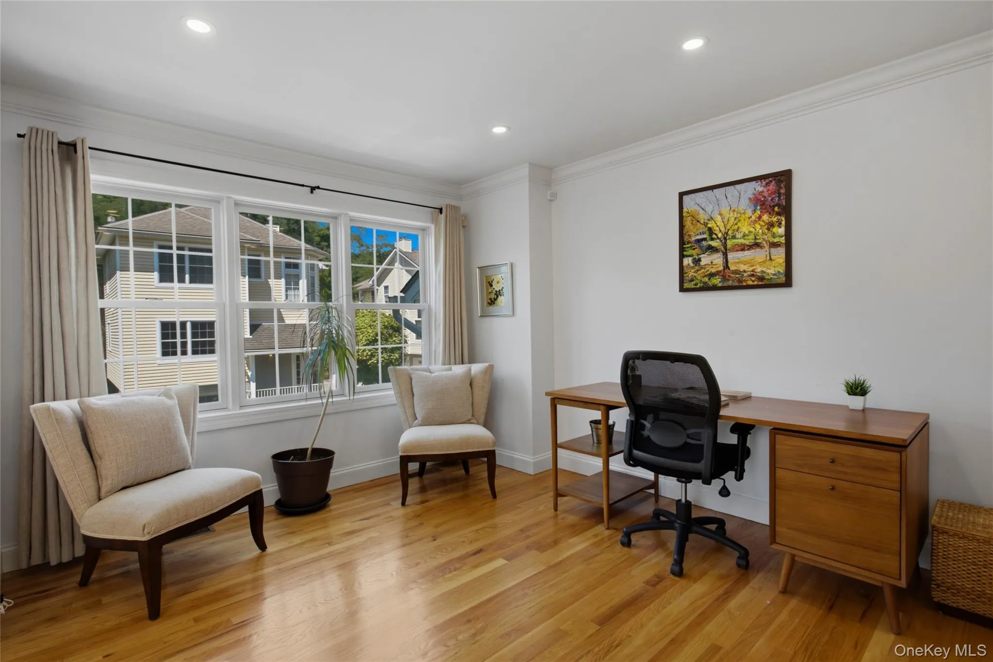 Expansive bright living space. Expansive bright living space.