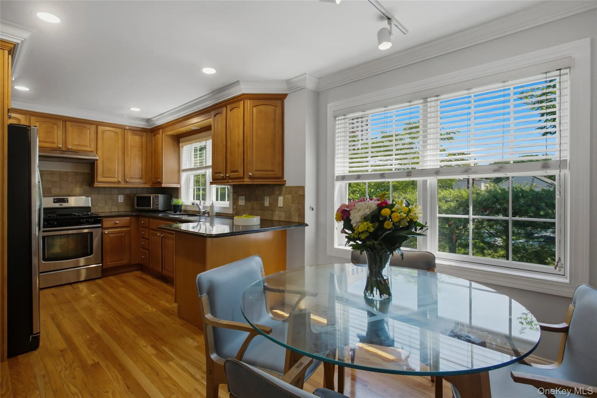 Updated eat-in kitchen. Updated eat-in kitchen.