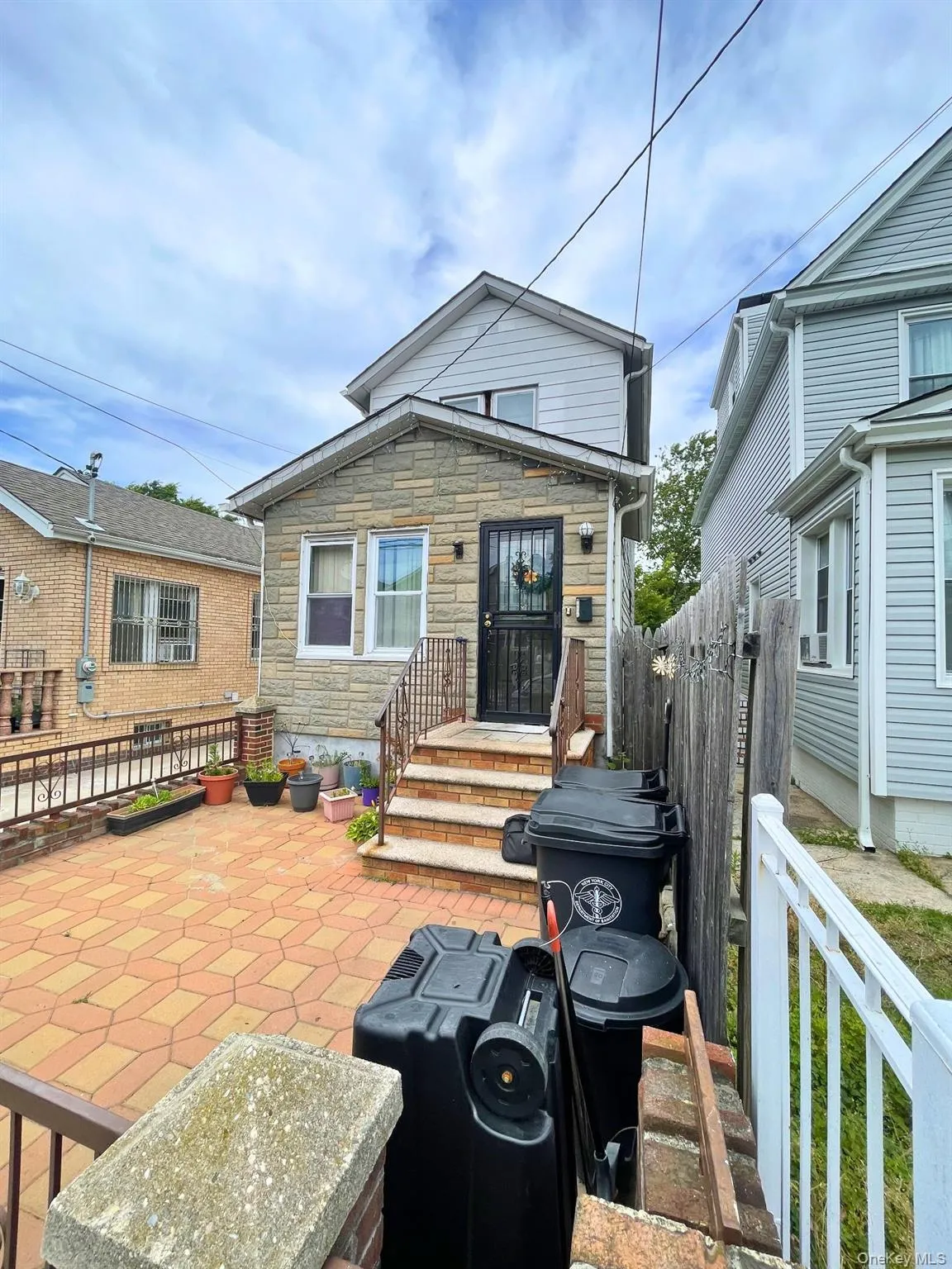 14611 123rd Avenue, New York, NY, 3 Bedrooms Bedrooms, 7 Rooms Rooms,2 BathroomsBathrooms,Residential,For Rent,123rd,0,1015686 14611 123rd Avenue, New York, NY, 3 Bedrooms Bedrooms, 7 Rooms Rooms,2 BathroomsBathrooms,Residential,For Rent,123rd,0,1015686