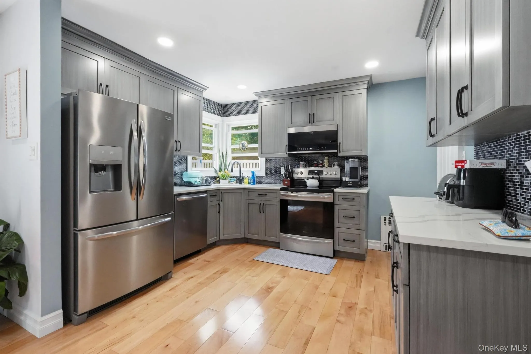 841 Willow Road, Hempstead, NY, 4 Bedrooms Bedrooms, 8 Rooms Rooms,3 BathroomsBathrooms,Residential,For Rent,Willow,0,KEY1015691 841 Willow Road, Hempstead, NY, 4 Bedrooms Bedrooms, 8 Rooms Rooms,3 BathroomsBathrooms,Residential,For Rent,Willow,0,KEY1015691