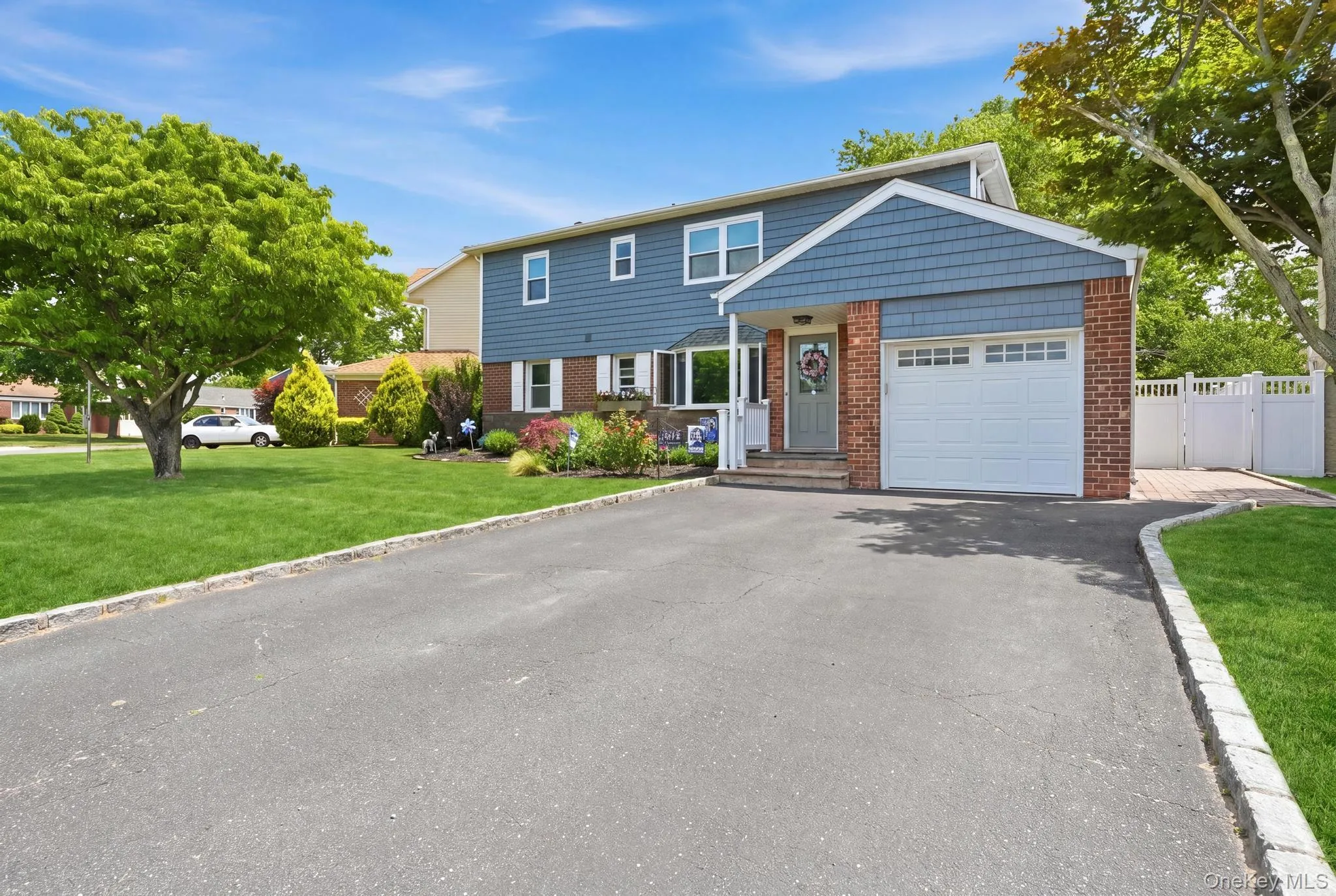 841 Willow Road, Hempstead, NY, 4 Bedrooms Bedrooms, 8 Rooms Rooms,3 BathroomsBathrooms,Residential,For Rent,Willow,0,KEY1015691 841 Willow Road, Hempstead, NY, 4 Bedrooms Bedrooms, 8 Rooms Rooms,3 BathroomsBathrooms,Residential,For Rent,Willow,0,KEY1015691