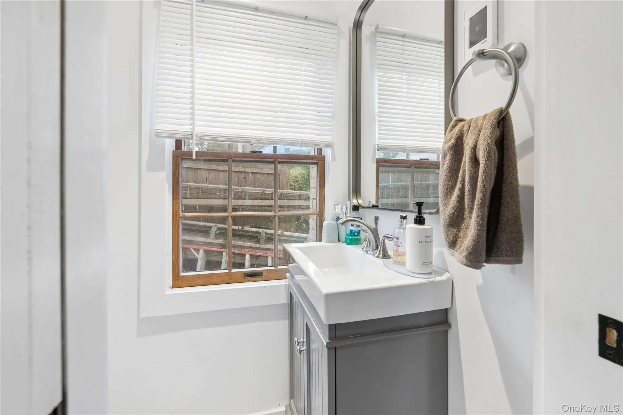 89 Elroy Drive, East Hampton, NY, 3 Bedrooms Bedrooms, 8 Rooms Rooms,1 BathroomBathrooms,Residential,For Rent,Elroy,0,1015693 89 Elroy Drive, East Hampton, NY, 3 Bedrooms Bedrooms, 8 Rooms Rooms,1 BathroomBathrooms,Residential,For Rent,Elroy,0,1015693