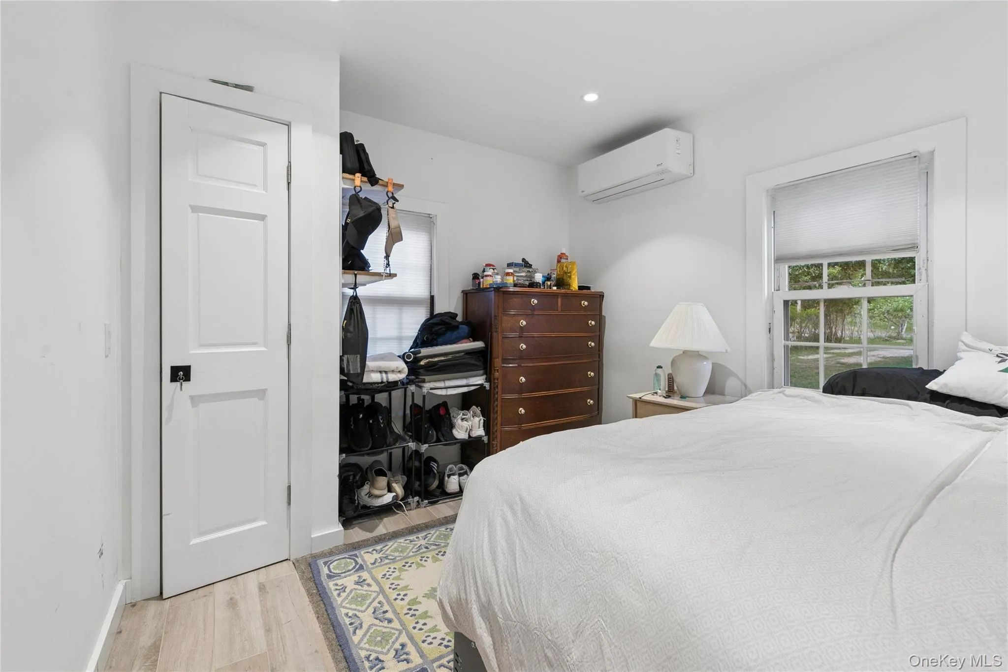 89 Elroy Drive, East Hampton, NY, 3 Bedrooms Bedrooms, 8 Rooms Rooms,1 BathroomBathrooms,Residential,For Rent,Elroy,0,1015693 89 Elroy Drive, East Hampton, NY, 3 Bedrooms Bedrooms, 8 Rooms Rooms,1 BathroomBathrooms,Residential,For Rent,Elroy,0,1015693