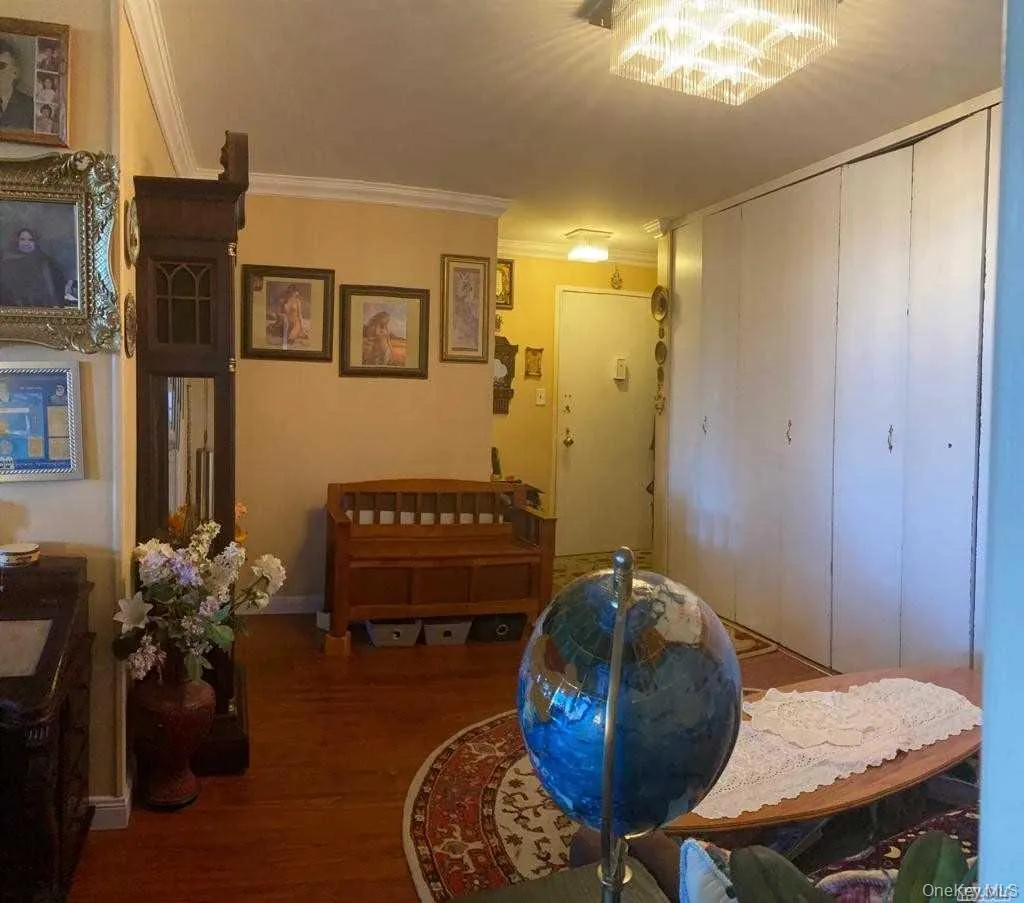 61-20 Grand Central Parkway, New York, NY, 3 Bedrooms Bedrooms, 6 Rooms Rooms,2 BathroomsBathrooms,Residential,For Rent,Grand Central,0,1015695 61-20 Grand Central Parkway, New York, NY, 3 Bedrooms Bedrooms, 6 Rooms Rooms,2 BathroomsBathrooms,Residential,For Rent,Grand Central,0,1015695