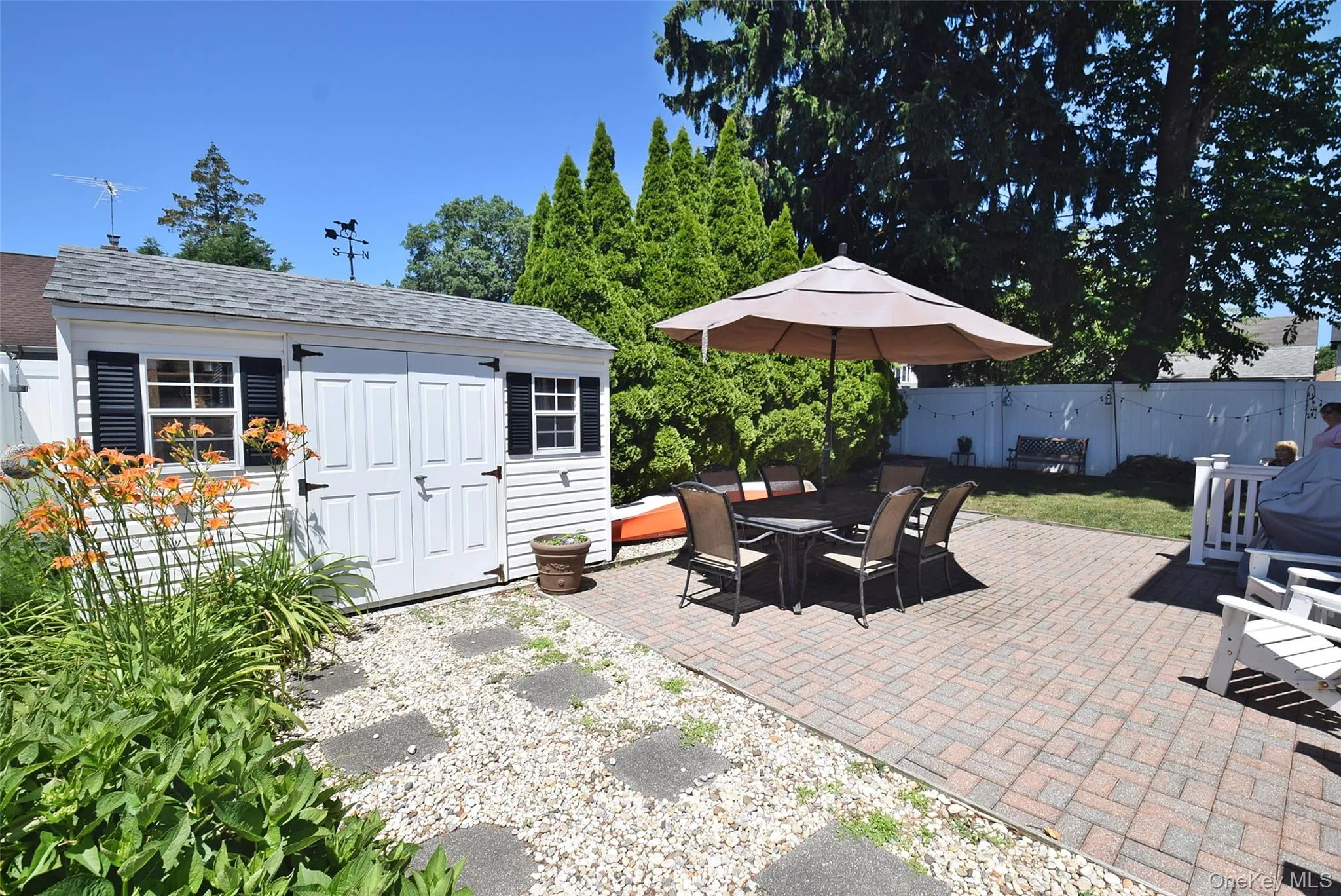 88 East Street, Oyster Bay, NY, 3 Bedrooms Bedrooms, 7 Rooms Rooms,2 BathroomsBathrooms,Residential,For Rent,East,0,KEY1015699 88 East Street, Oyster Bay, NY, 3 Bedrooms Bedrooms, 7 Rooms Rooms,2 BathroomsBathrooms,Residential,For Rent,East,0,KEY1015699