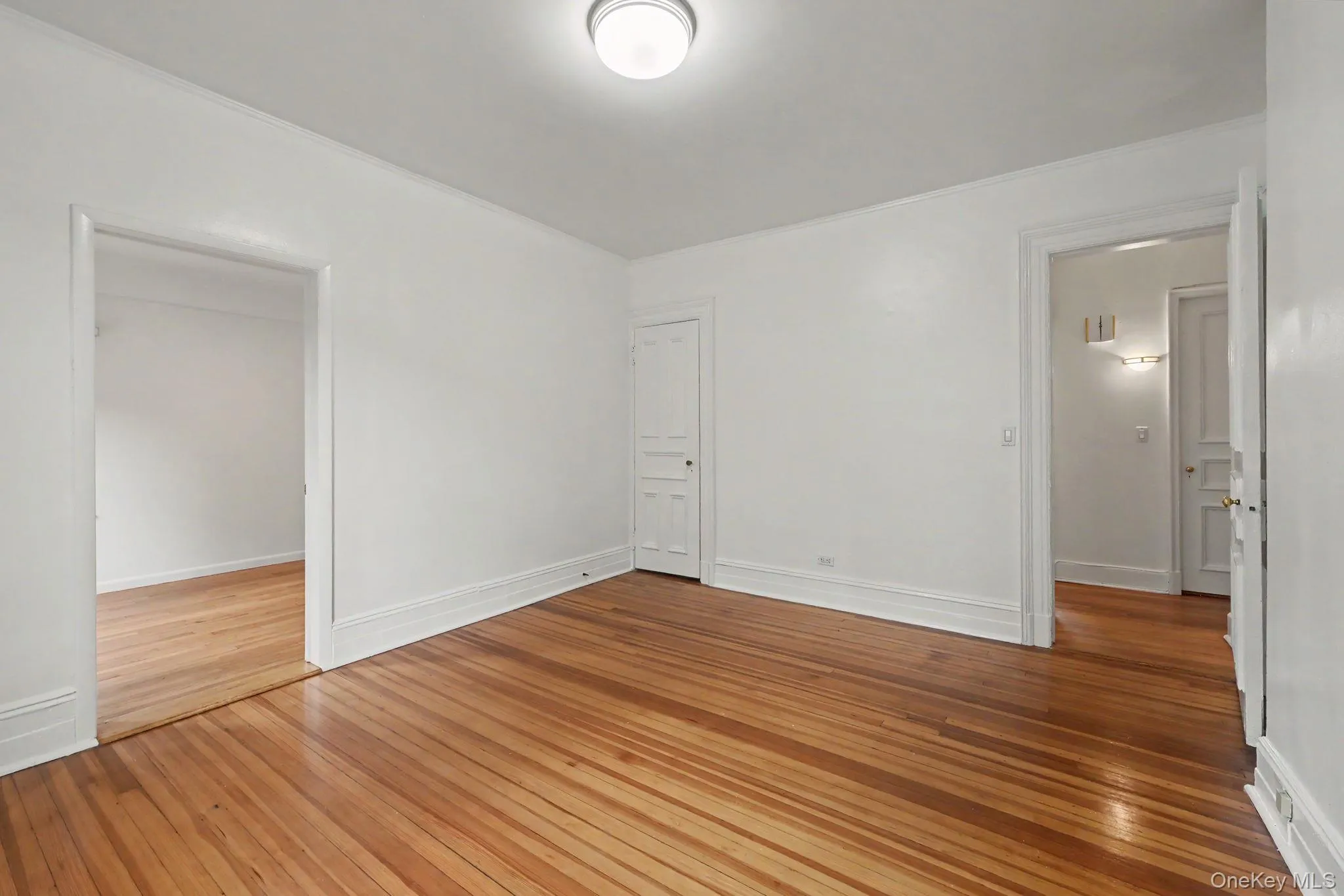 242 Mayflower Avenue, New Rochelle, NY, 1 Bedroom Bedrooms, 5 Rooms Rooms,1 BathroomBathrooms,Residential Lease,For Rent,Mayflower,0,1015700 242 Mayflower Avenue, New Rochelle, NY, 1 Bedroom Bedrooms, 5 Rooms Rooms,1 BathroomBathrooms,Residential Lease,For Rent,Mayflower,0,1015700