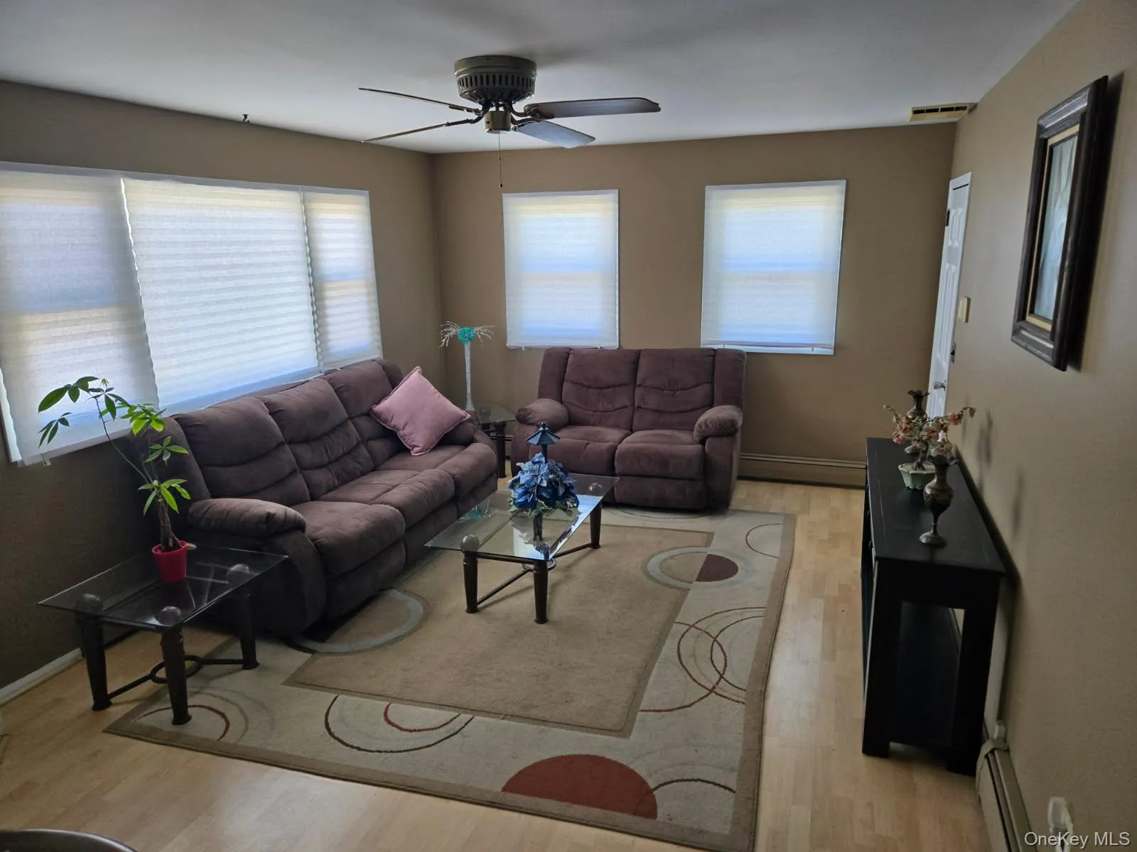 57 Shipman, Babylon, NY, 3 Bedrooms Bedrooms, 7 Rooms Rooms,1 BathroomBathrooms,Residential,For Rent,Shipman,0,1015709 57 Shipman, Babylon, NY, 3 Bedrooms Bedrooms, 7 Rooms Rooms,1 BathroomBathrooms,Residential,For Rent,Shipman,0,1015709