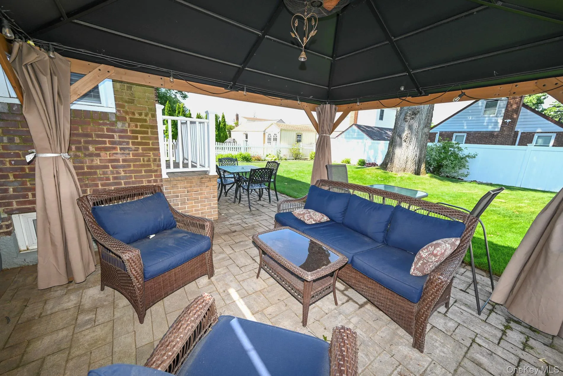 258 Rintin Street, Hempstead, NY, 4 Bedrooms Bedrooms, 8 Rooms Rooms,2 BathroomsBathrooms,Residential,For Rent,Rintin,0,1015712 258 Rintin Street, Hempstead, NY, 4 Bedrooms Bedrooms, 8 Rooms Rooms,2 BathroomsBathrooms,Residential,For Rent,Rintin,0,1015712