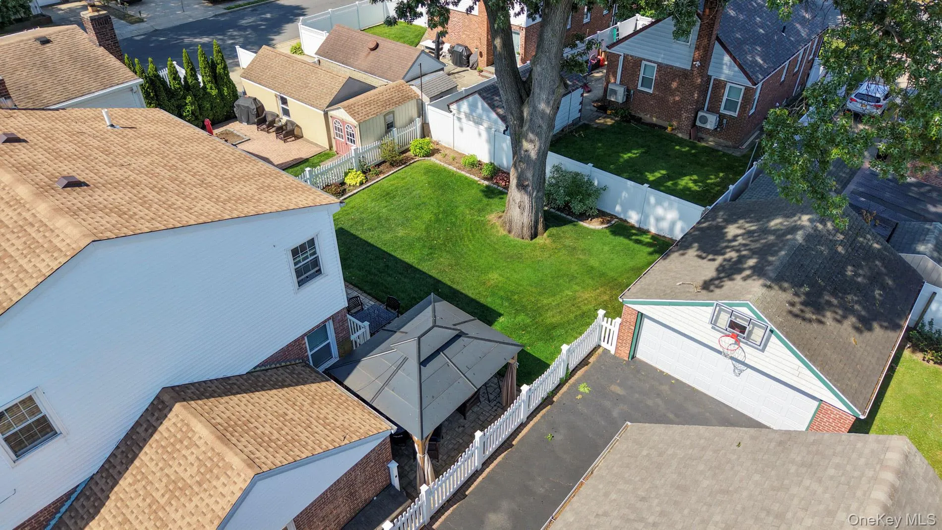 258 Rintin Street, Hempstead, NY, 4 Bedrooms Bedrooms, 8 Rooms Rooms,2 BathroomsBathrooms,Residential,For Rent,Rintin,0,1015712 258 Rintin Street, Hempstead, NY, 4 Bedrooms Bedrooms, 8 Rooms Rooms,2 BathroomsBathrooms,Residential,For Rent,Rintin,0,1015712