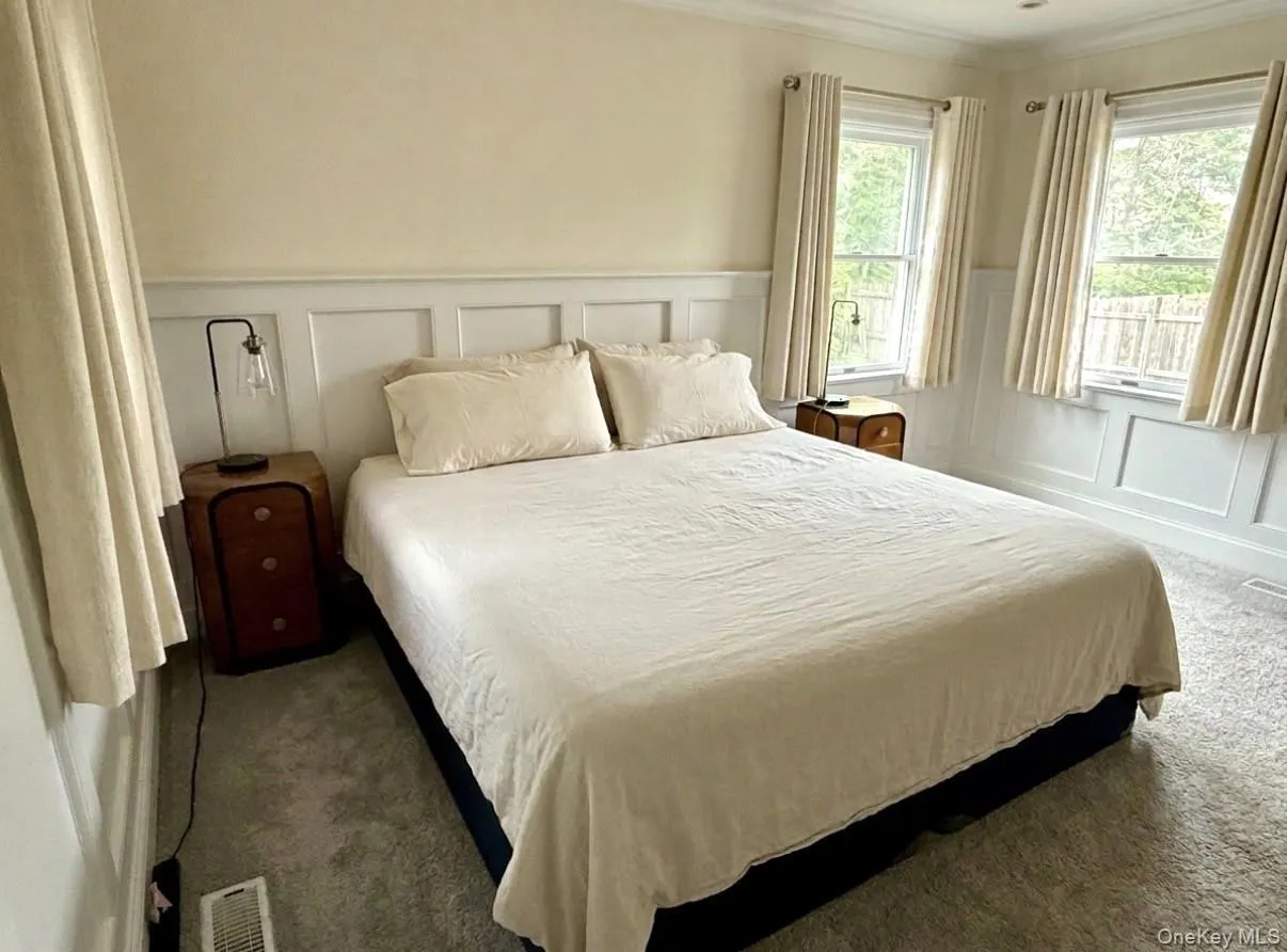 57 Moon Avenue, Southampton, NY, 3 Bedrooms Bedrooms, 6 Rooms Rooms,3 BathroomsBathrooms,Residential,For Rent,Moon,0,1015716 57 Moon Avenue, Southampton, NY, 3 Bedrooms Bedrooms, 6 Rooms Rooms,3 BathroomsBathrooms,Residential,For Rent,Moon,0,1015716