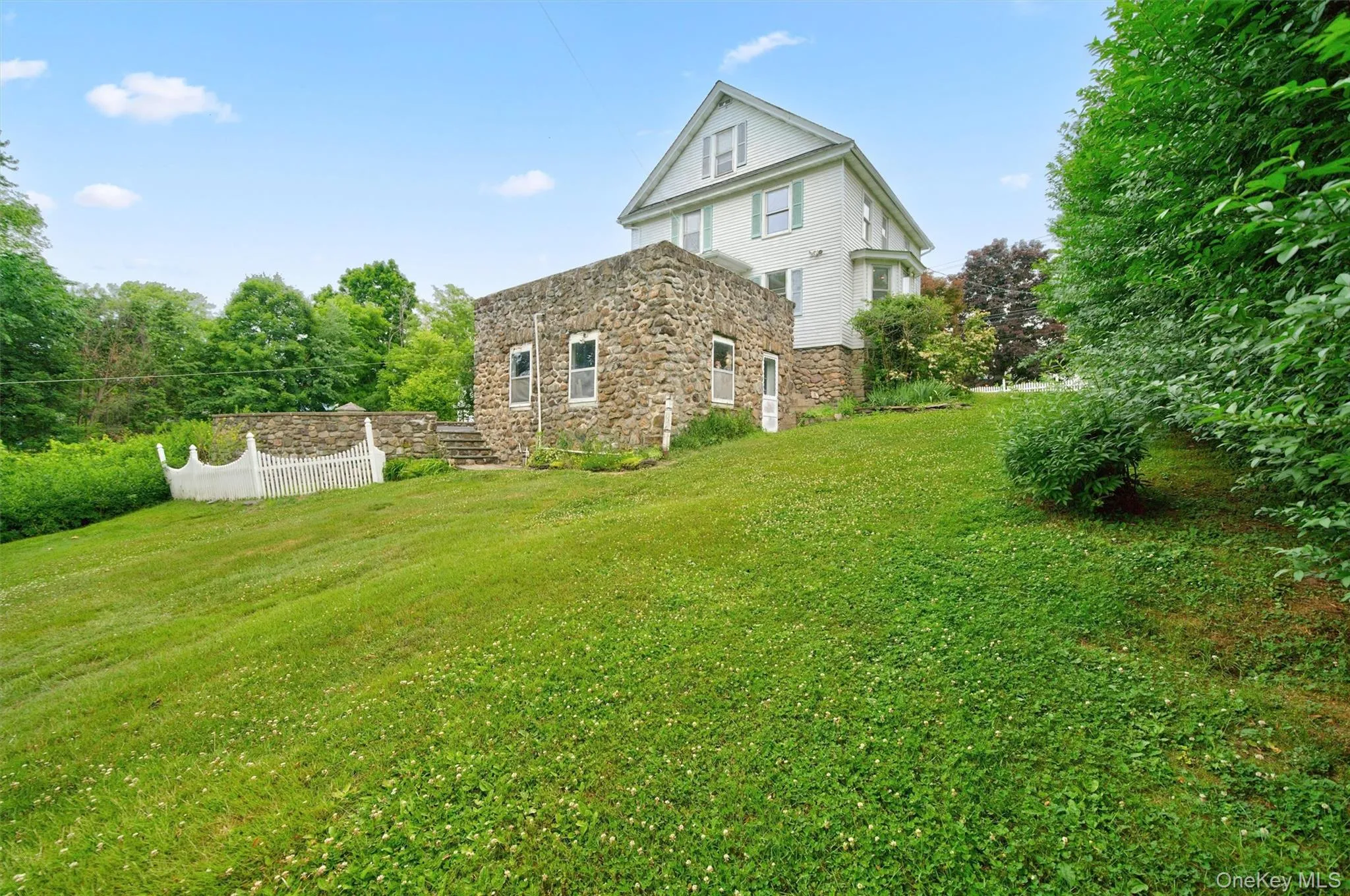 609 Stage Road, Monroe, NY, 5 Bedrooms Bedrooms, 8 Rooms Rooms,2 BathroomsBathrooms,Residential,For Rent,Stage,0,KEY1015725 609 Stage Road, Monroe, NY, 5 Bedrooms Bedrooms, 8 Rooms Rooms,2 BathroomsBathrooms,Residential,For Rent,Stage,0,KEY1015725