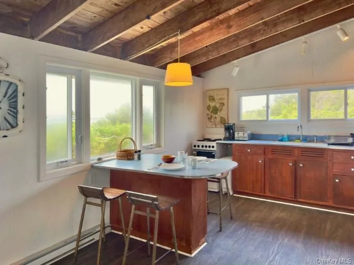 54 Lewis Walk, Brookhaven, NY, 4 Bedrooms Bedrooms, 5 Rooms Rooms,1 BathroomBathrooms,Residential,For Rent,Lewis,0,1015727 54 Lewis Walk, Brookhaven, NY, 4 Bedrooms Bedrooms, 5 Rooms Rooms,1 BathroomBathrooms,Residential,For Rent,Lewis,0,1015727