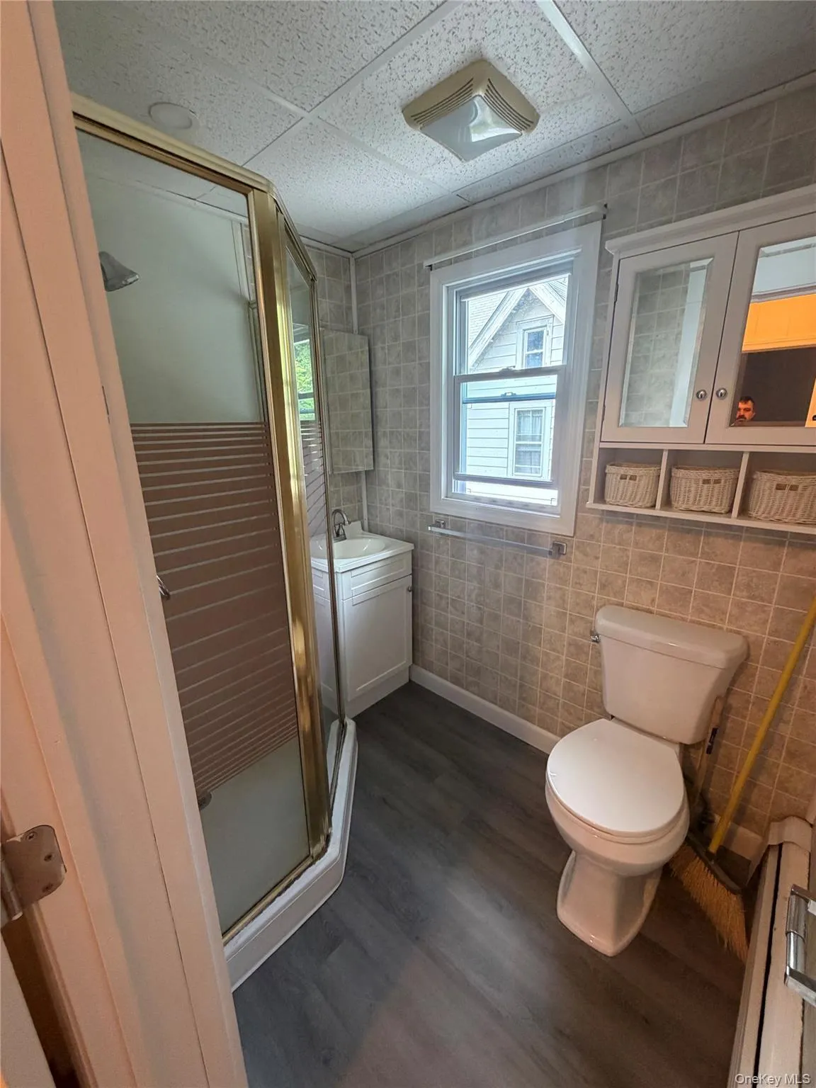 3 White Street, Lloyd, NY, 2 Bedrooms Bedrooms, 4 Rooms Rooms,1 BathroomBathrooms,Residential Lease,For Rent,White,0,KEY1015732 3 White Street, Lloyd, NY, 2 Bedrooms Bedrooms, 4 Rooms Rooms,1 BathroomBathrooms,Residential Lease,For Rent,White,0,KEY1015732