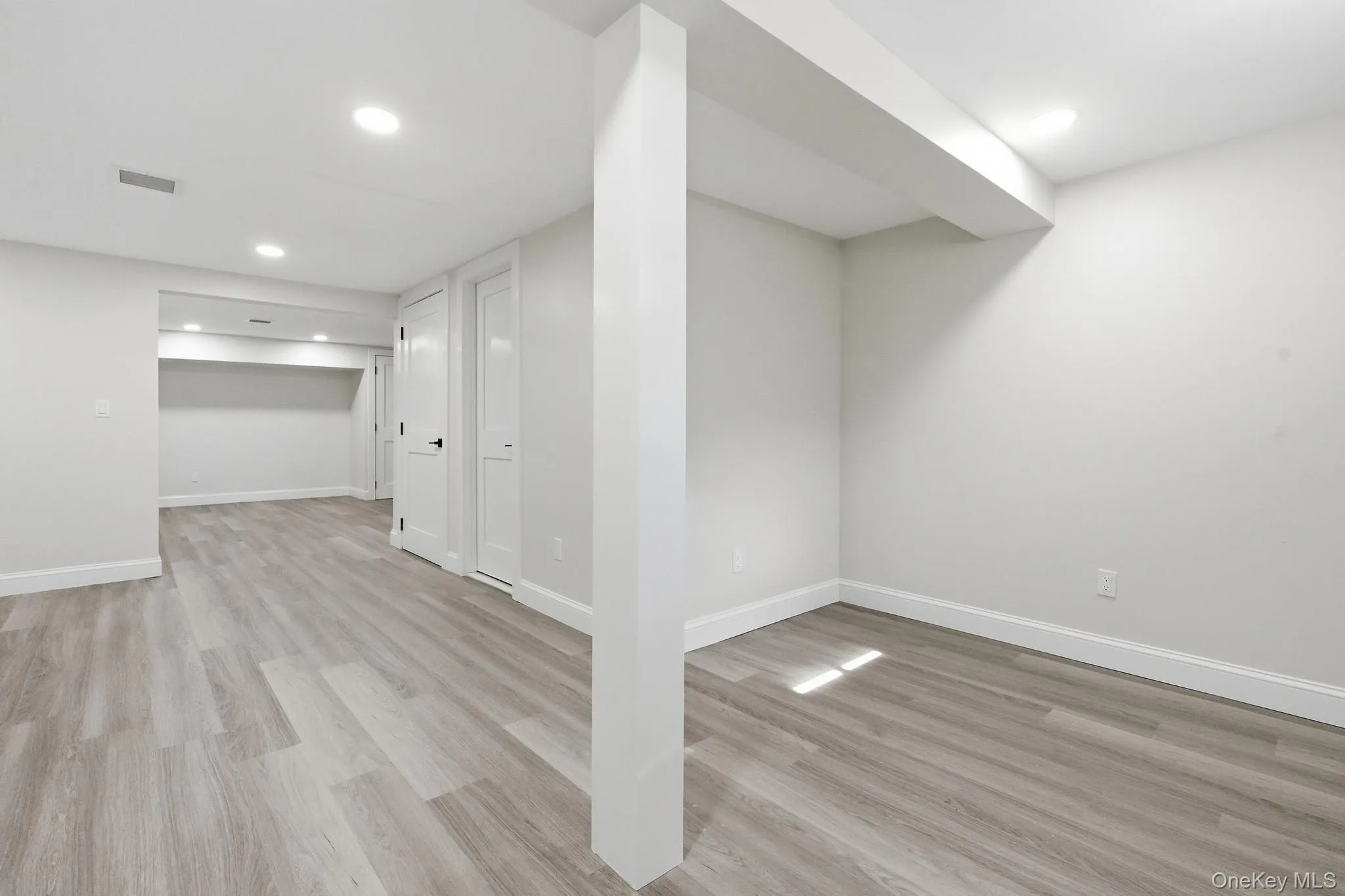 24 Kenilworth Road, Hempstead, NY, 3 Bedrooms Bedrooms, 7 Rooms Rooms,2 BathroomsBathrooms,Residential,For Rent,Kenilworth,0,KEY1015737 24 Kenilworth Road, Hempstead, NY, 3 Bedrooms Bedrooms, 7 Rooms Rooms,2 BathroomsBathrooms,Residential,For Rent,Kenilworth,0,KEY1015737