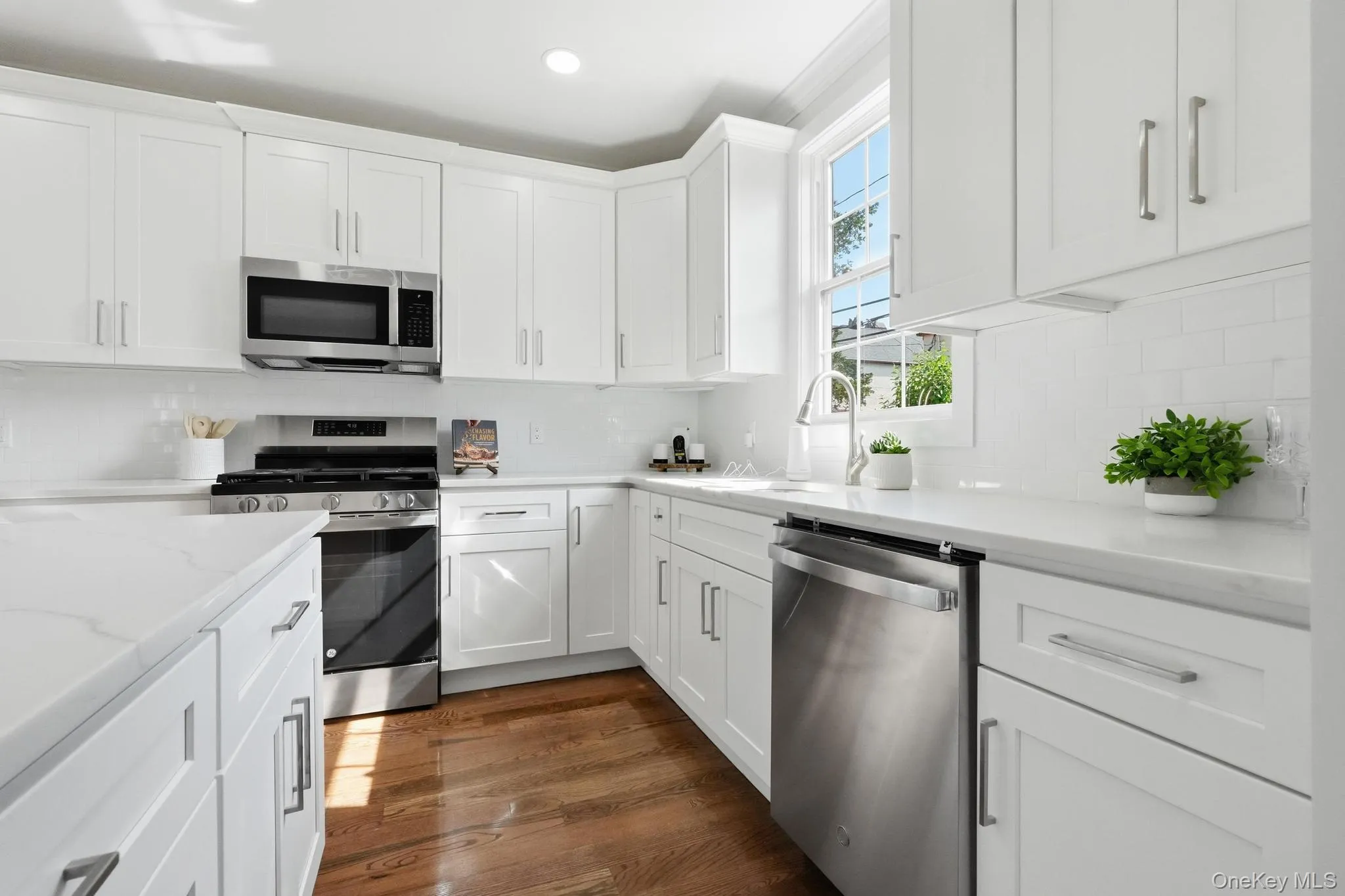 24 Kenilworth Road, Hempstead, NY, 3 Bedrooms Bedrooms, 7 Rooms Rooms,2 BathroomsBathrooms,Residential,For Rent,Kenilworth,0,KEY1015737 24 Kenilworth Road, Hempstead, NY, 3 Bedrooms Bedrooms, 7 Rooms Rooms,2 BathroomsBathrooms,Residential,For Rent,Kenilworth,0,KEY1015737