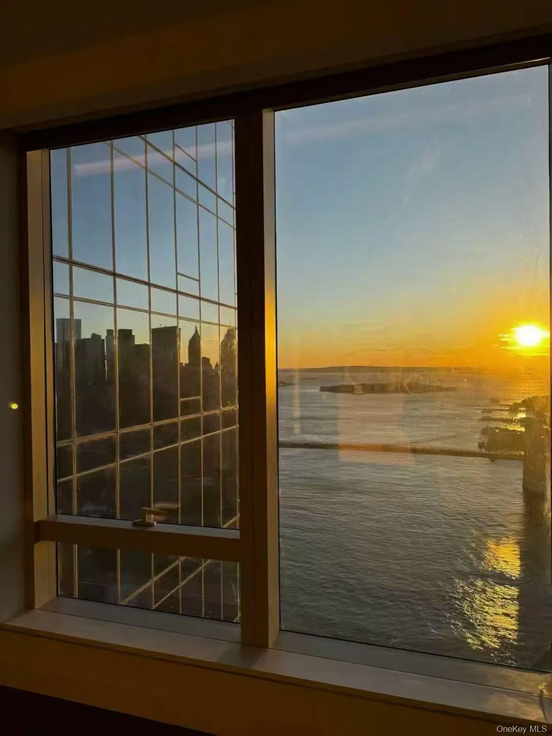 250 South Street, New York, NY, 1 Bedroom Bedrooms, 3 Rooms Rooms,1 BathroomBathrooms,Residential,For Rent,South,0,1015739 250 South Street, New York, NY, 1 Bedroom Bedrooms, 3 Rooms Rooms,1 BathroomBathrooms,Residential,For Rent,South,0,1015739