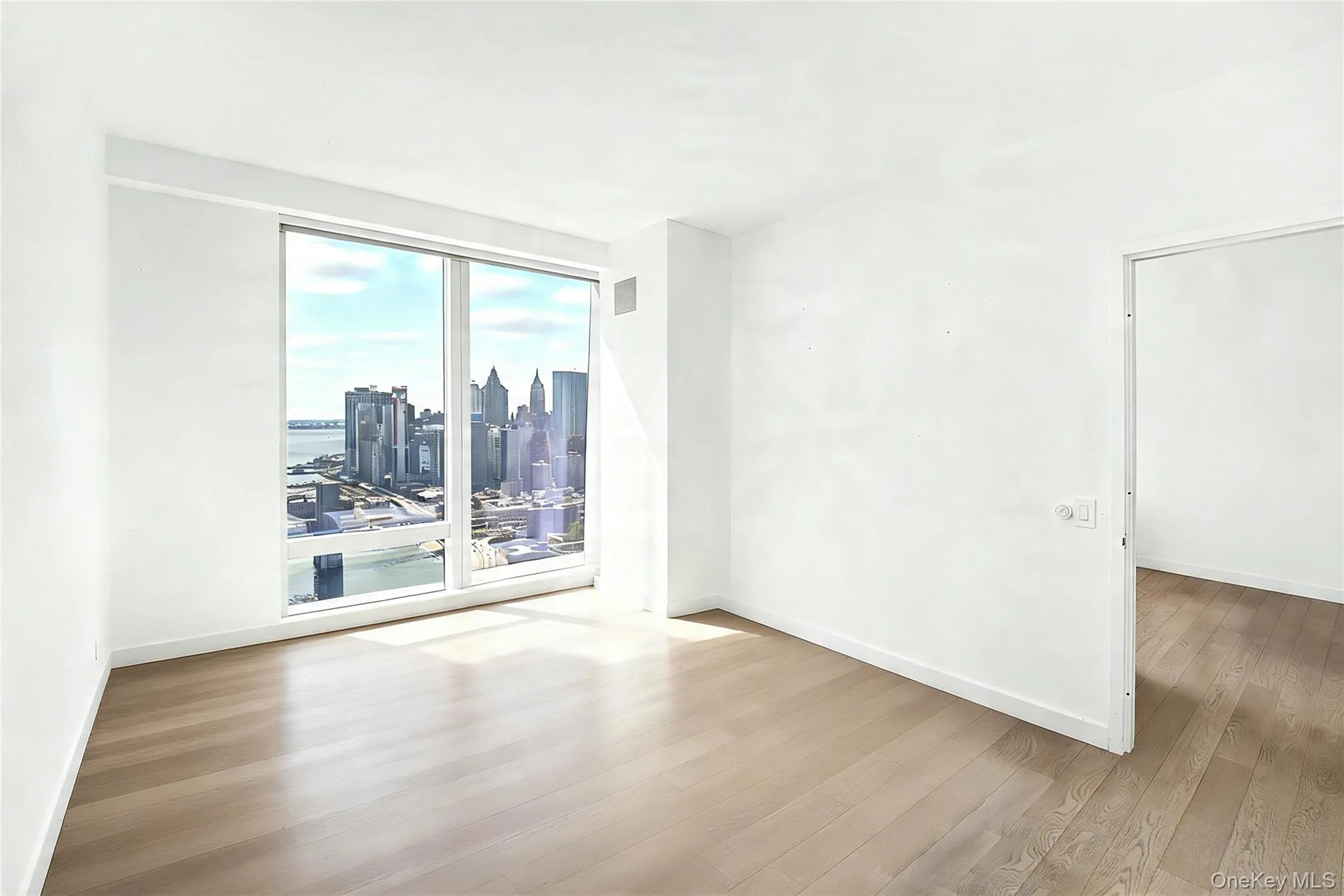 250 South Street, New York, NY, 1 Bedroom Bedrooms, 3 Rooms Rooms,1 BathroomBathrooms,Residential,For Rent,South,0,1015739 250 South Street, New York, NY, 1 Bedroom Bedrooms, 3 Rooms Rooms,1 BathroomBathrooms,Residential,For Rent,South,0,1015739