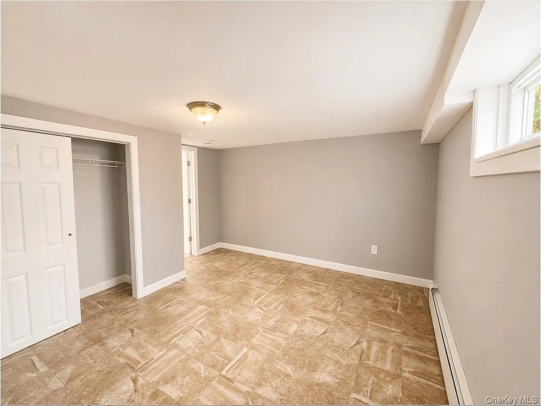 1580 Miriam Court, Hempstead, NY, 1 Bedroom Bedrooms, 2 Rooms Rooms,1 BathroomBathrooms,Residential Lease,For Rent,Miriam,0,1015751 1580 Miriam Court, Hempstead, NY, 1 Bedroom Bedrooms, 2 Rooms Rooms,1 BathroomBathrooms,Residential Lease,For Rent,Miriam,0,1015751