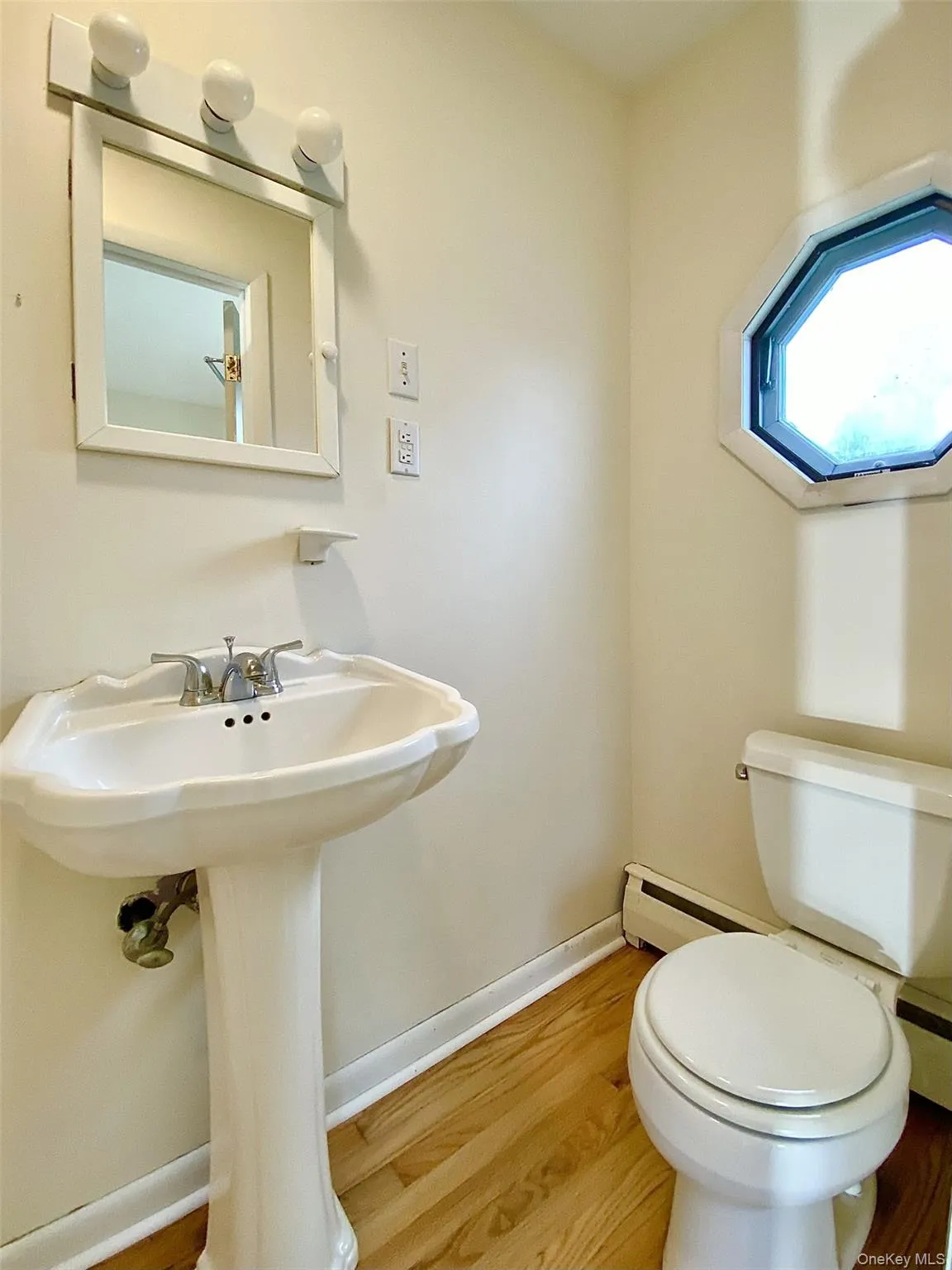 5 Espie Road, Rhinebeck, NY, 2 Bedrooms Bedrooms, 3 Rooms Rooms,2 BathroomsBathrooms,Residential Lease,For Rent,Espie,0,1015753 5 Espie Road, Rhinebeck, NY, 2 Bedrooms Bedrooms, 3 Rooms Rooms,2 BathroomsBathrooms,Residential Lease,For Rent,Espie,0,1015753