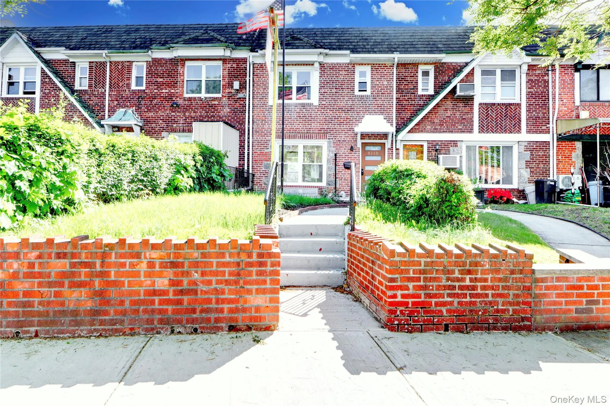 6110 84th Street, New York, NY, 3 Bedrooms Bedrooms, 8 Rooms Rooms,1 BathroomBathrooms,Residential,For Rent,84th,0,1015755 6110 84th Street, New York, NY, 3 Bedrooms Bedrooms, 8 Rooms Rooms,1 BathroomBathrooms,Residential,For Rent,84th,0,1015755