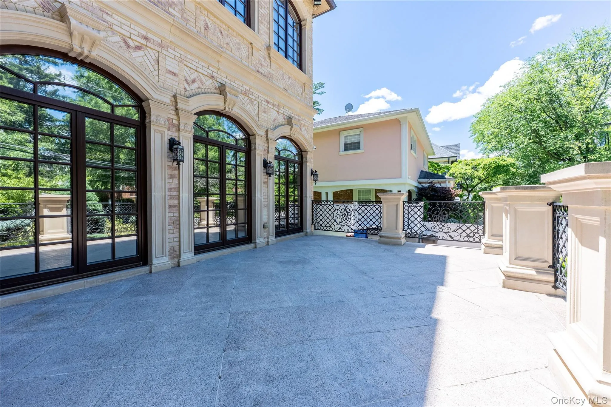 18710 Aberdeen Road, New York, NY, 6 Bedrooms Bedrooms, 11 Rooms Rooms,4 BathroomsBathrooms,Residential,For Rent,Aberdeen,0,1015756 18710 Aberdeen Road, New York, NY, 6 Bedrooms Bedrooms, 11 Rooms Rooms,4 BathroomsBathrooms,Residential,For Rent,Aberdeen,0,1015756