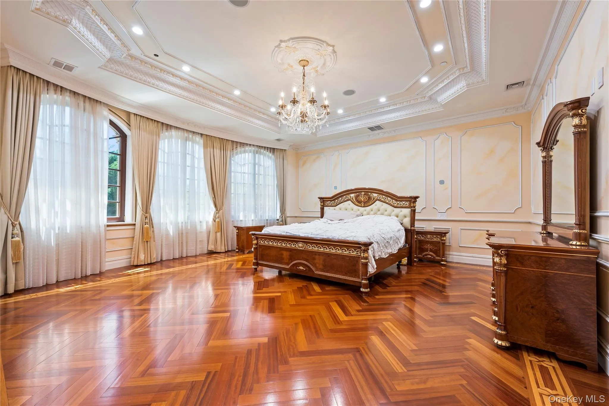 18710 Aberdeen Road, New York, NY, 6 Bedrooms Bedrooms, 11 Rooms Rooms,4 BathroomsBathrooms,Residential,For Rent,Aberdeen,0,1015756 18710 Aberdeen Road, New York, NY, 6 Bedrooms Bedrooms, 11 Rooms Rooms,4 BathroomsBathrooms,Residential,For Rent,Aberdeen,0,1015756
