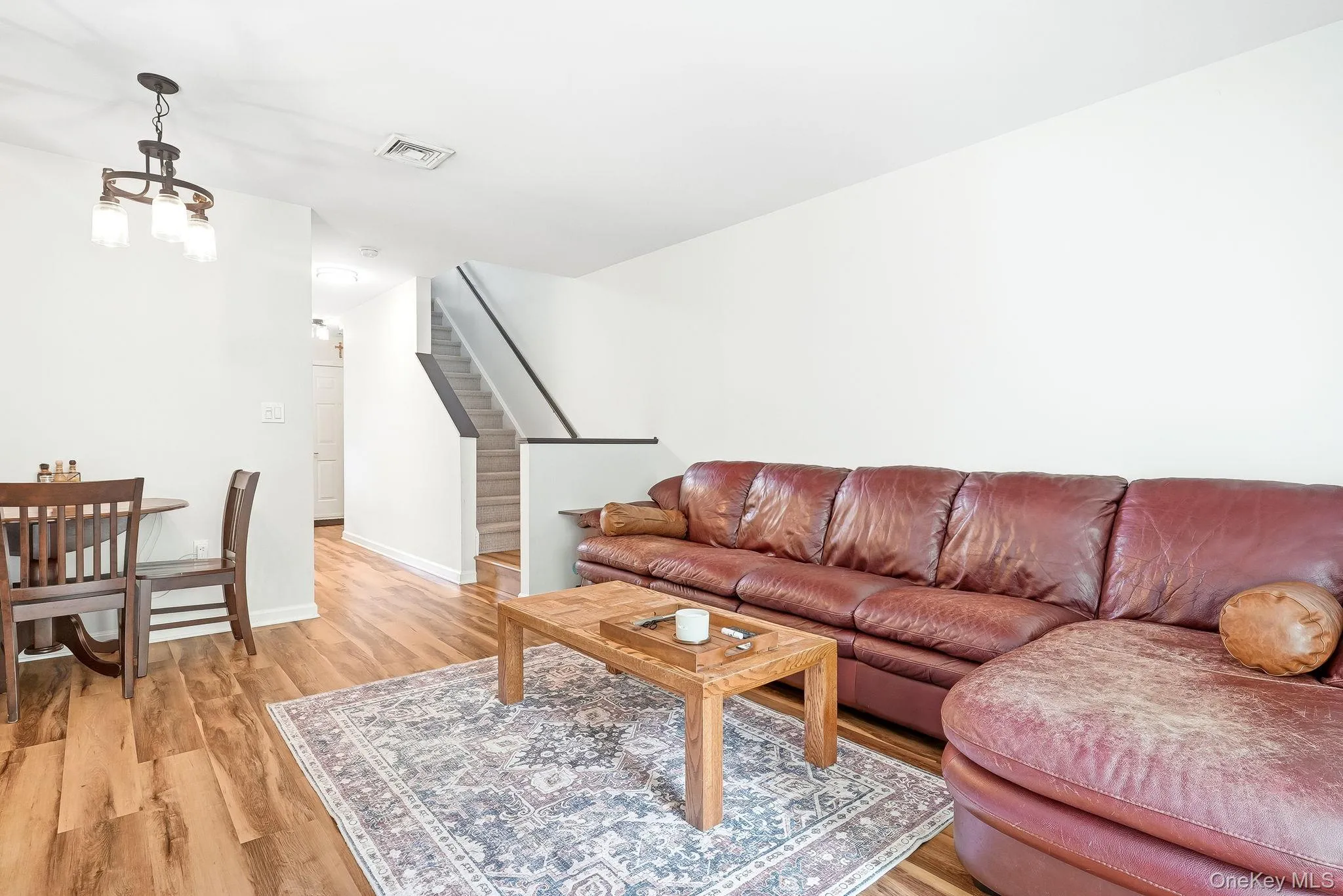 2 Davids Lane, Ossining, NY, 1 Bedroom Bedrooms, 4 Rooms Rooms,1 BathroomBathrooms,Residential,For Rent,Davids,0,1015764 2 Davids Lane, Ossining, NY, 1 Bedroom Bedrooms, 4 Rooms Rooms,1 BathroomBathrooms,Residential,For Rent,Davids,0,1015764