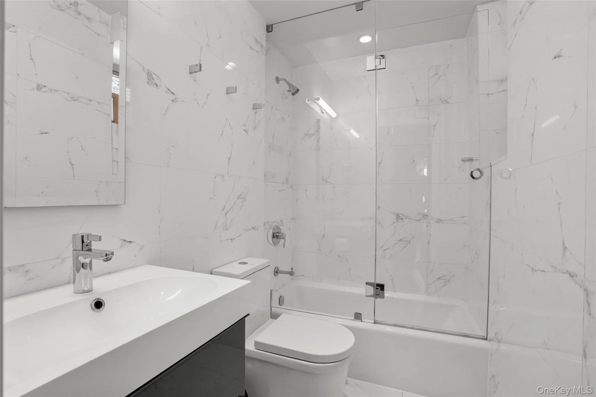 26 Gramercy Park, New York, NY, 1 Bedroom Bedrooms, 3 Rooms Rooms,1 BathroomBathrooms,Residential Lease,For Rent,Gramercy,0,1015766 26 Gramercy Park, New York, NY, 1 Bedroom Bedrooms, 3 Rooms Rooms,1 BathroomBathrooms,Residential Lease,For Rent,Gramercy,0,1015766