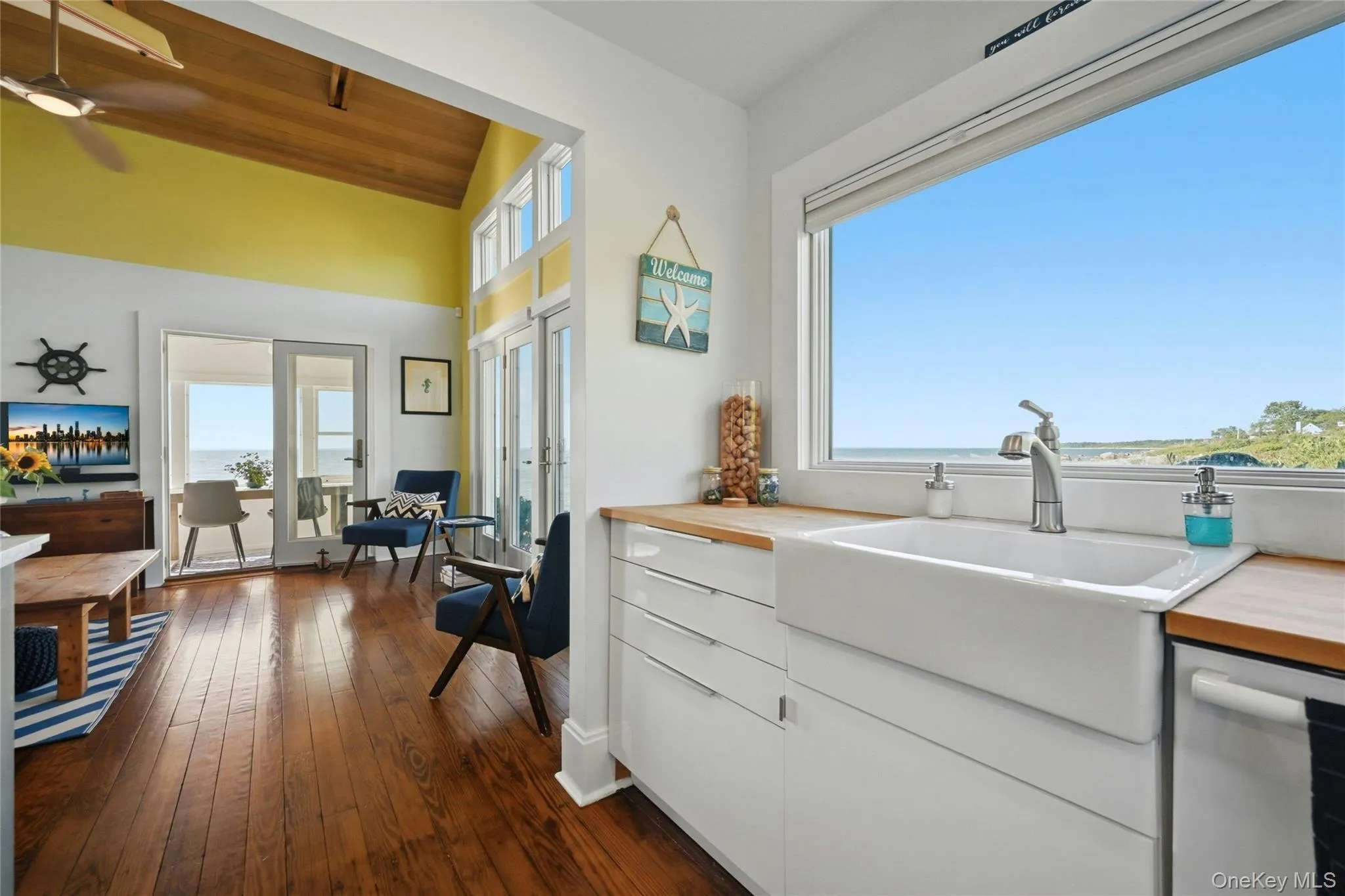 56055 County Road 48, Southold, NY, 2 Bedrooms Bedrooms, 5 Rooms Rooms,1 BathroomBathrooms,Residential,For Rent,County Road 48,0,KEY1015770 56055 County Road 48, Southold, NY, 2 Bedrooms Bedrooms, 5 Rooms Rooms,1 BathroomBathrooms,Residential,For Rent,County Road 48,0,KEY1015770