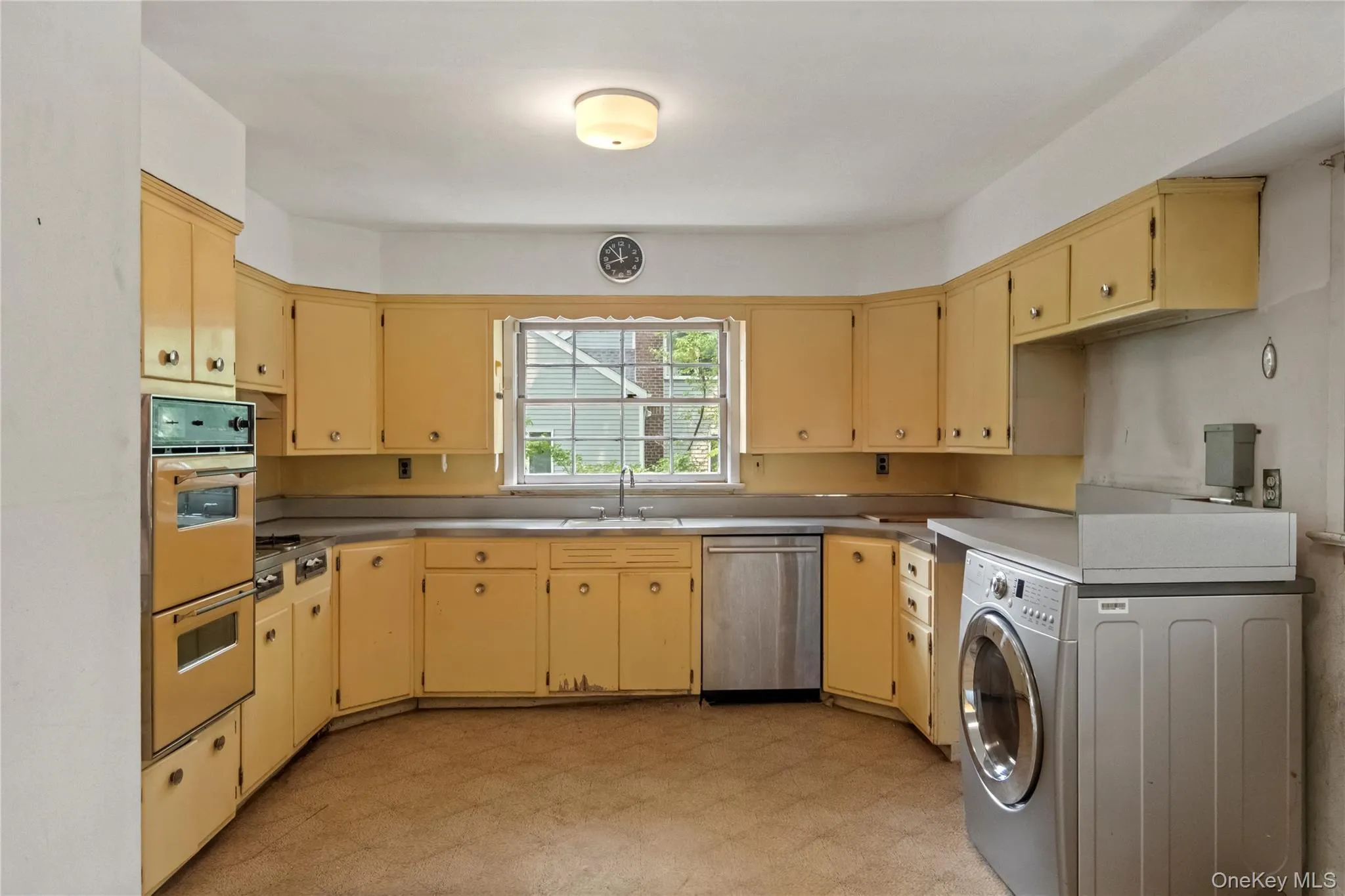 4670 Independence Avenue, New York, NY, 4 Bedrooms Bedrooms, 11 Rooms Rooms,3 BathroomsBathrooms,Residential,For Rent,Independence,0,1015772 4670 Independence Avenue, New York, NY, 4 Bedrooms Bedrooms, 11 Rooms Rooms,3 BathroomsBathrooms,Residential,For Rent,Independence,0,1015772