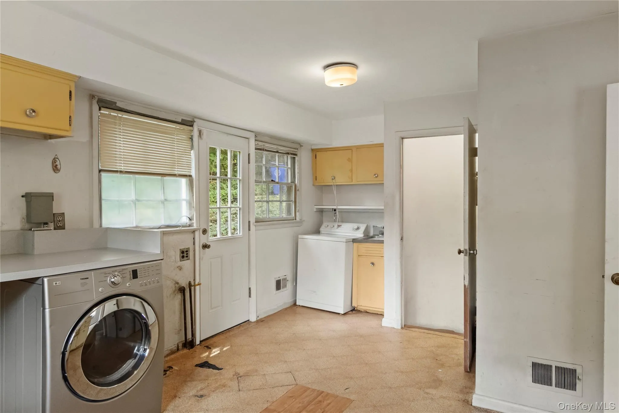 4670 Independence Avenue, New York, NY, 4 Bedrooms Bedrooms, 11 Rooms Rooms,3 BathroomsBathrooms,Residential,For Rent,Independence,0,1015772 4670 Independence Avenue, New York, NY, 4 Bedrooms Bedrooms, 11 Rooms Rooms,3 BathroomsBathrooms,Residential,For Rent,Independence,0,1015772
