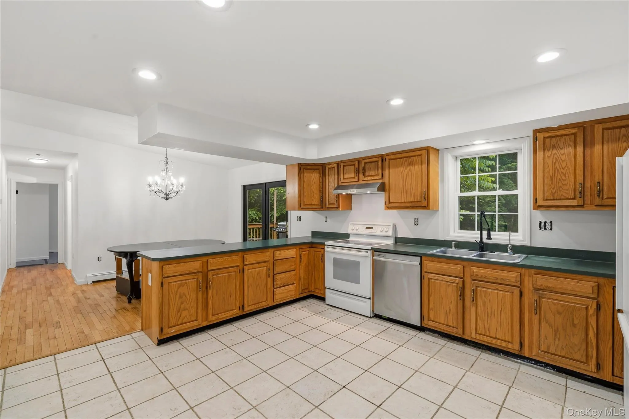 274 Echo Road, Mamakating, NY, 3 Bedrooms Bedrooms, 7 Rooms Rooms,2 BathroomsBathrooms,Residential,For Rent,Echo,0,1015773 274 Echo Road, Mamakating, NY, 3 Bedrooms Bedrooms, 7 Rooms Rooms,2 BathroomsBathrooms,Residential,For Rent,Echo,0,1015773