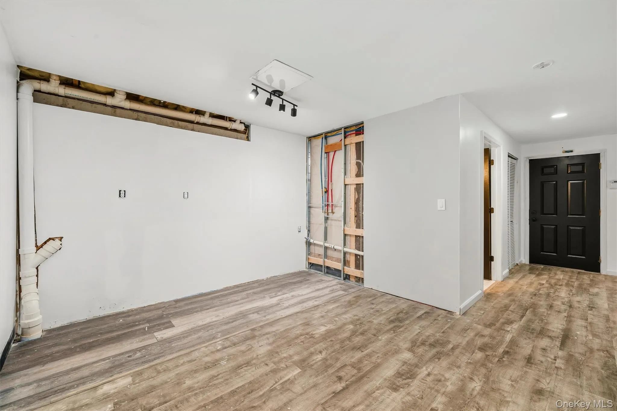 274 Echo Road, Mamakating, NY, 3 Bedrooms Bedrooms, 7 Rooms Rooms,2 BathroomsBathrooms,Residential,For Rent,Echo,0,1015773 274 Echo Road, Mamakating, NY, 3 Bedrooms Bedrooms, 7 Rooms Rooms,2 BathroomsBathrooms,Residential,For Rent,Echo,0,1015773