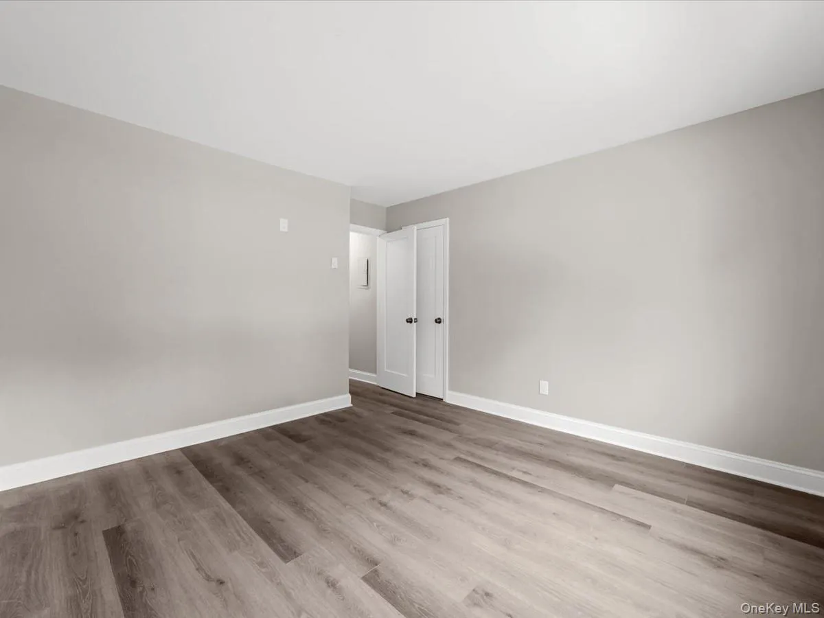 40 w 4th, Brookhaven, NY, 2 Bedrooms Bedrooms, 5 Rooms Rooms,2 BathroomsBathrooms,Residential,For Rent,w 4th,0,KEY1015774 40 w 4th, Brookhaven, NY, 2 Bedrooms Bedrooms, 5 Rooms Rooms,2 BathroomsBathrooms,Residential,For Rent,w 4th,0,KEY1015774