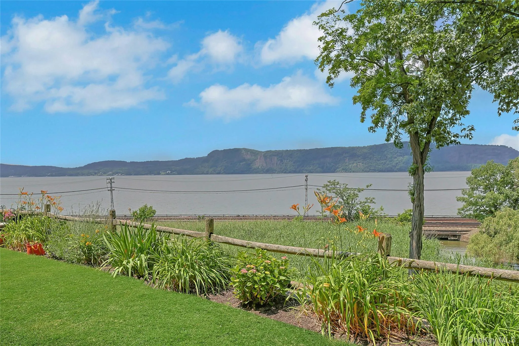 310 Kemeys Cove, Ossining, NY, 2 Bedrooms Bedrooms, 4 Rooms Rooms,2 BathroomsBathrooms,Residential,For Rent,Kemeys,0,KEY1015778 310 Kemeys Cove, Ossining, NY, 2 Bedrooms Bedrooms, 4 Rooms Rooms,2 BathroomsBathrooms,Residential,For Rent,Kemeys,0,KEY1015778